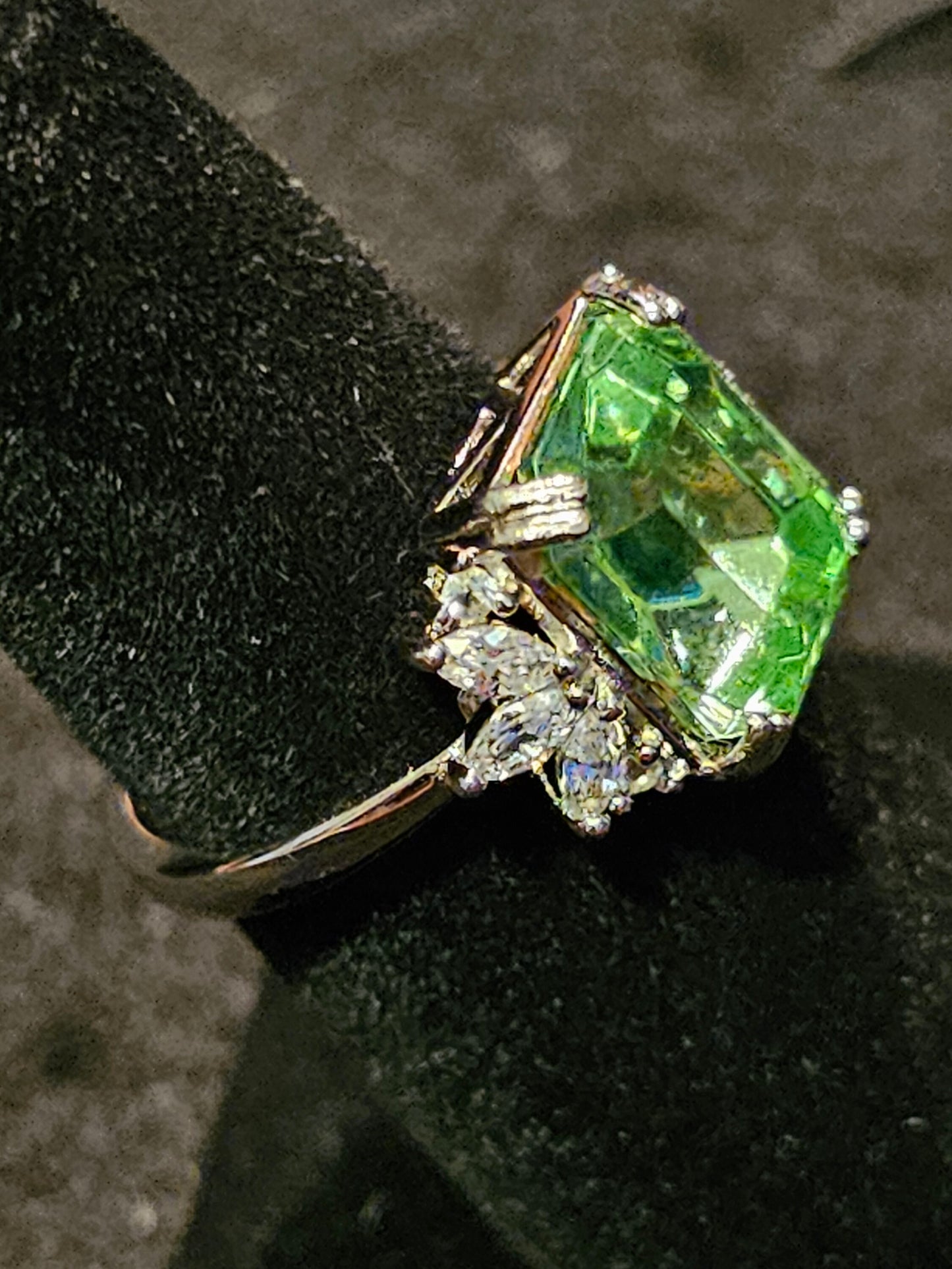 Uranium Glass Emerald cut Ring size 4.5 to 10.5 Sterling Silver with a large vintage  Uranium glass stone that glows under black/UV  light