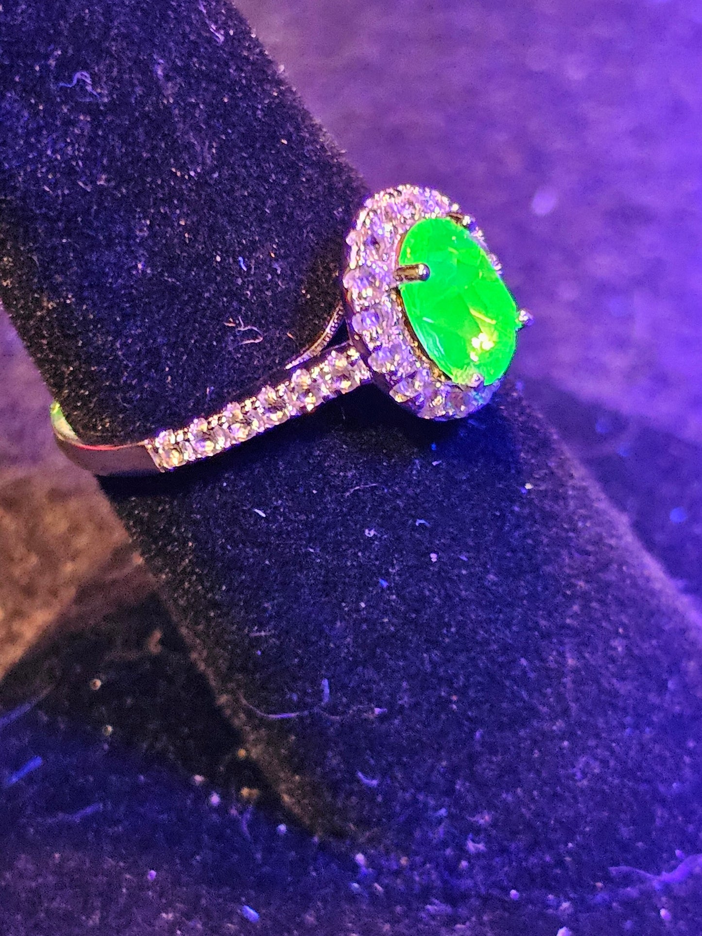 Uranium Glass Oval cut Ring size 4 through 10.5 in new Sterling Silver with vintage Uranium glass stone that glows under black / UV light