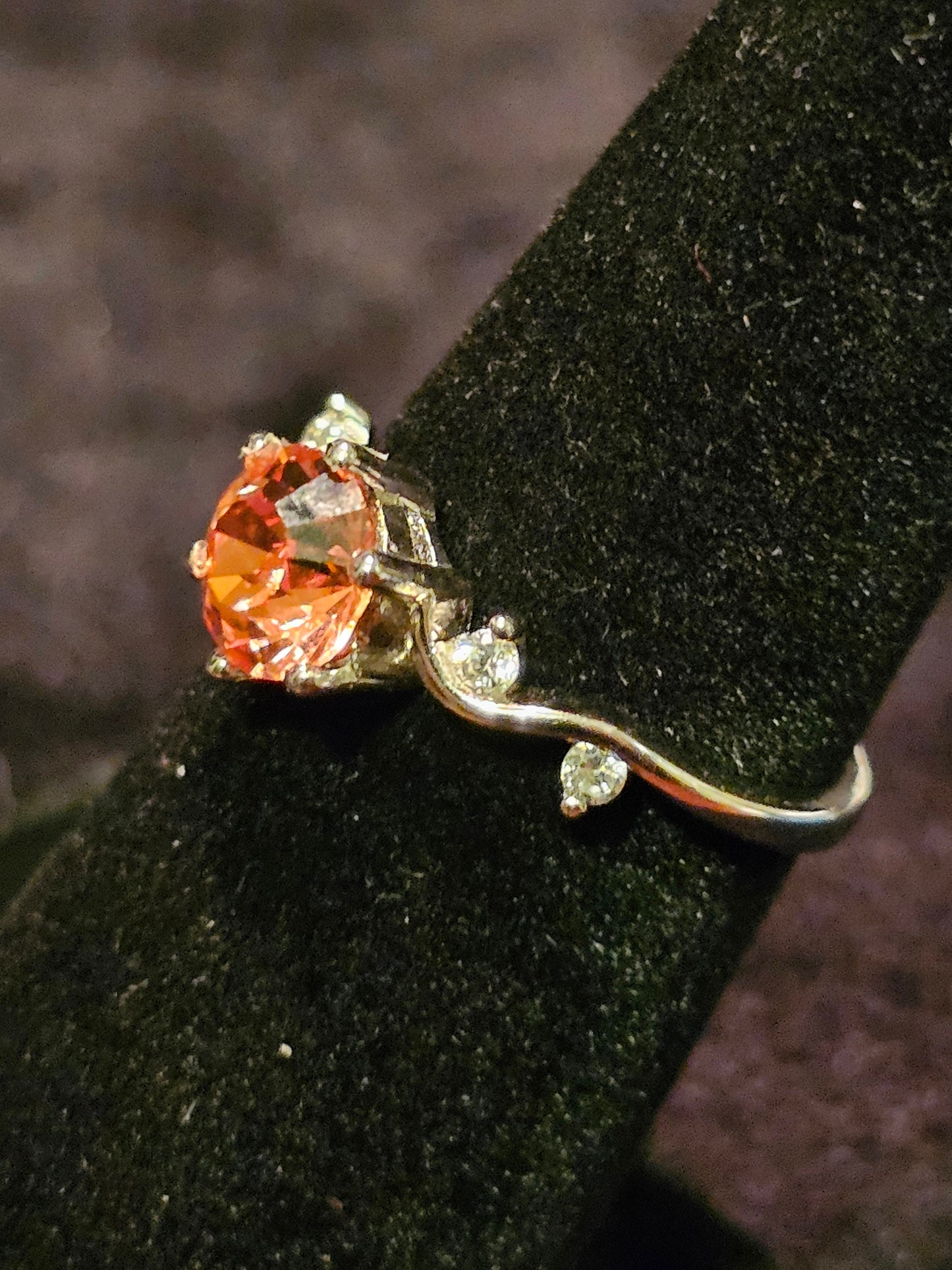 Uranium Glass Round cut Ring size 5 to 11 new Sterling Silver with a vintage rare Pink Uranium glass stone that glows under black / UV light