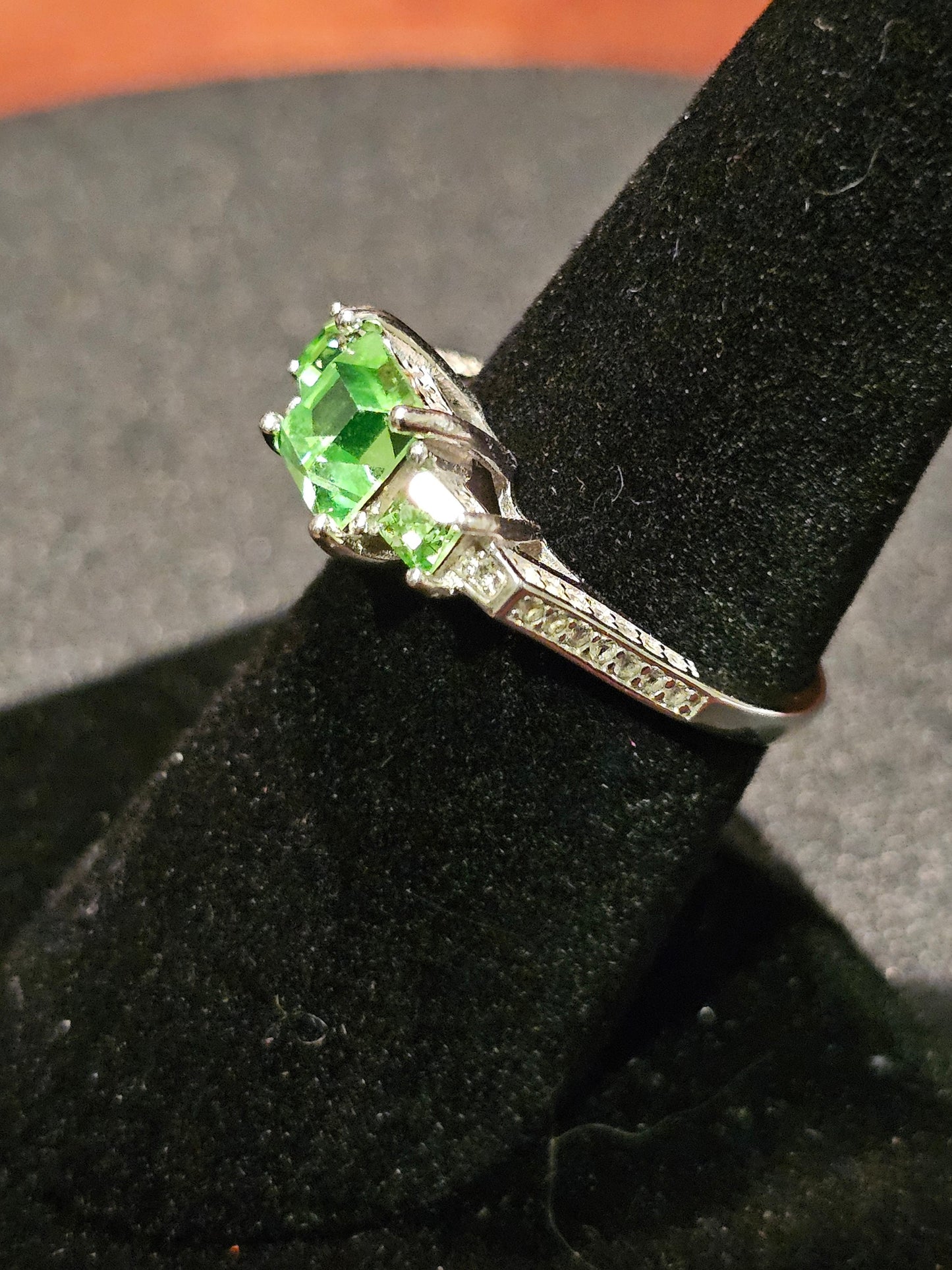 Uranium Glass Ring size 7 Sterling Silver  vintage Princess cut Uranium glass stone and 2 accent stones that glows under black / UV light