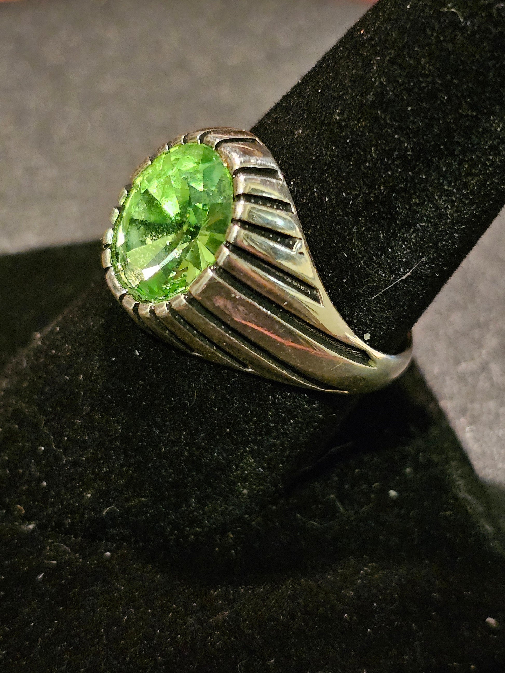 Uranium Glass Men's Ring size 10, new Sterling Silver with a vintage 12x10 Oval cut Uranium glass stones that glows under black / UV light