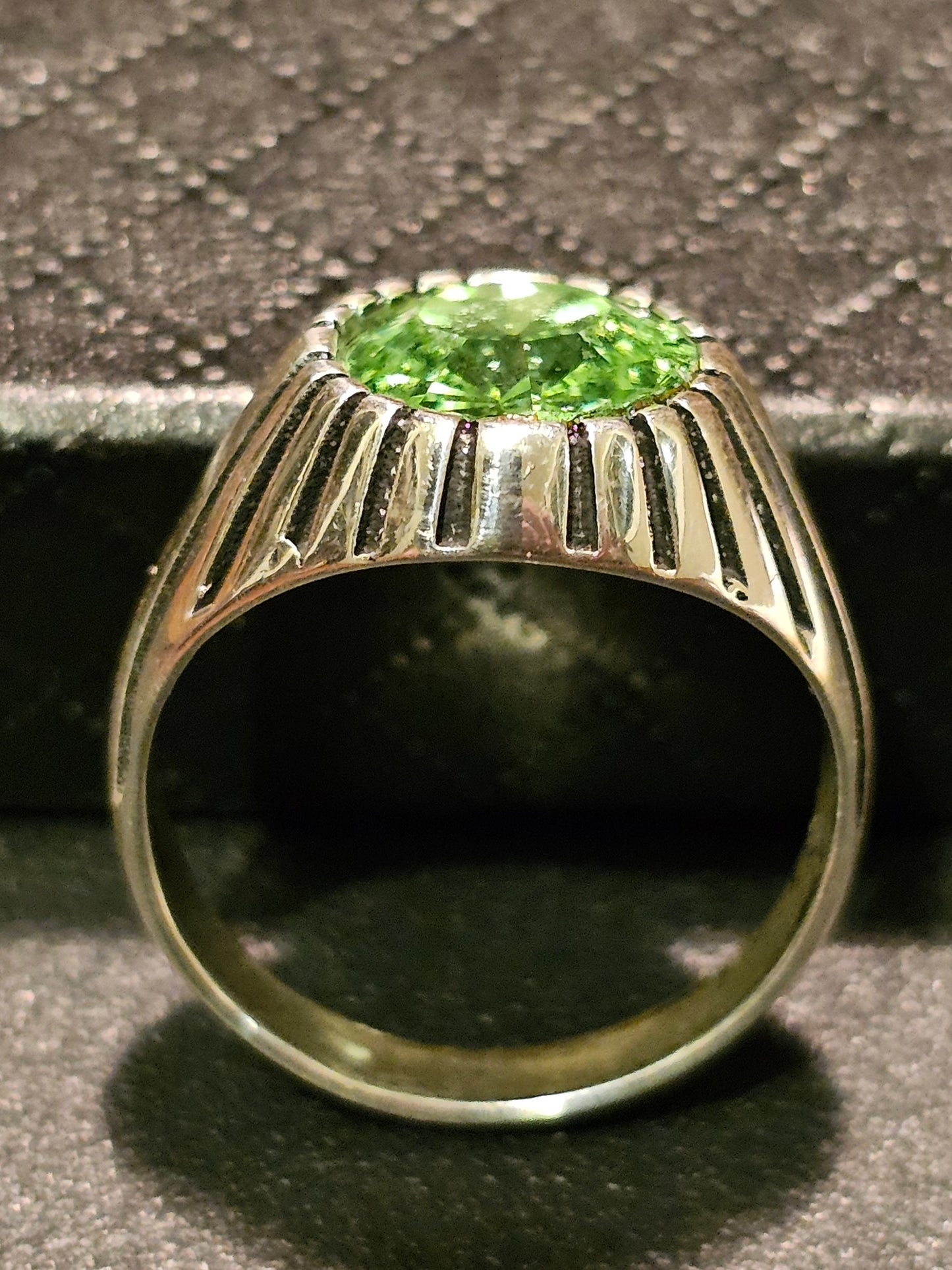 Uranium Glass Men's Ring size 10, new Sterling Silver with a vintage 12x10 Oval cut Uranium glass stones that glows under black / UV light