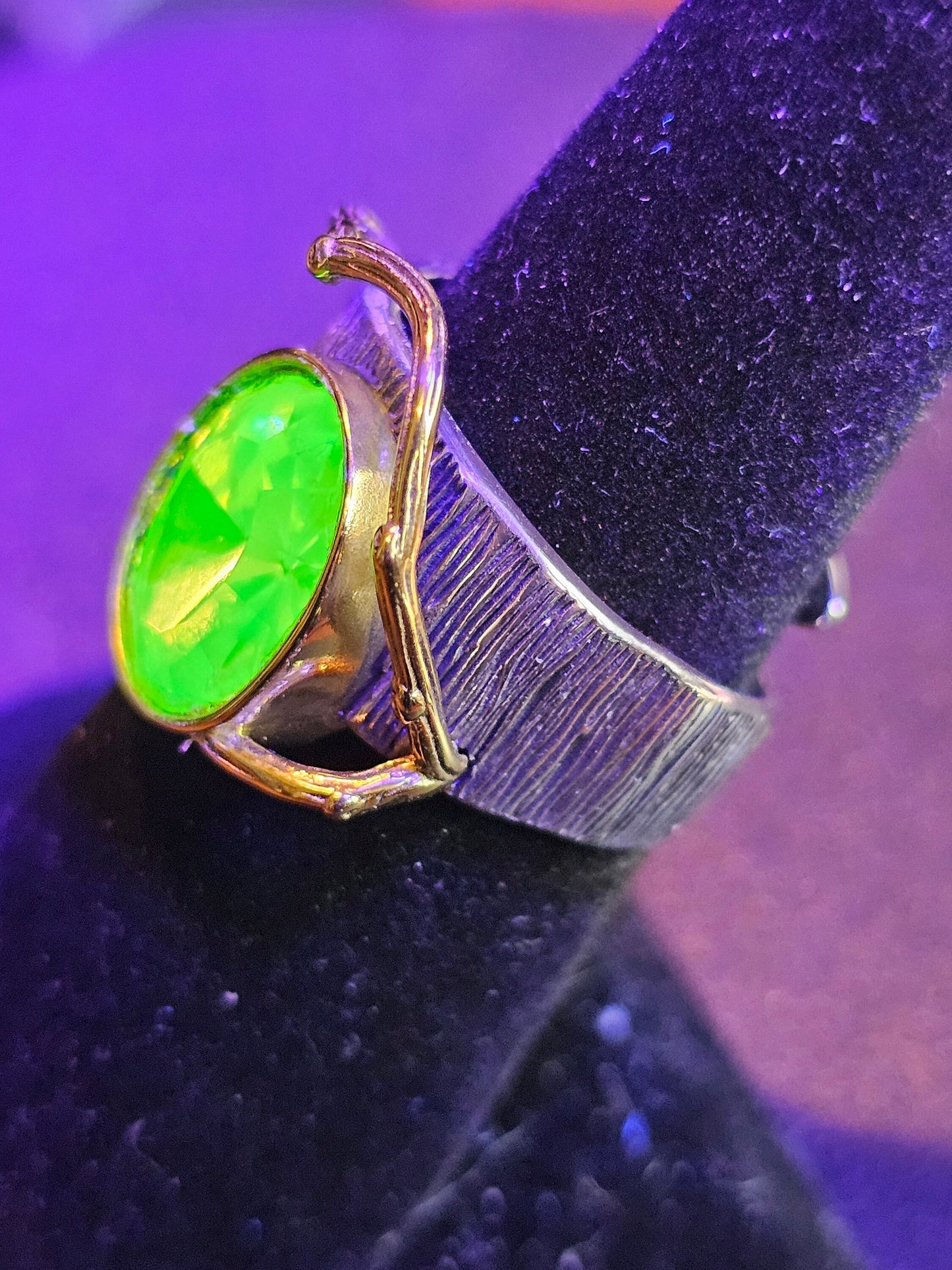 Uranium Glass Men's Ring Adjustable size with a 12x10 mm vintage Uranium glass Oval cut stone that glows under black / UV light