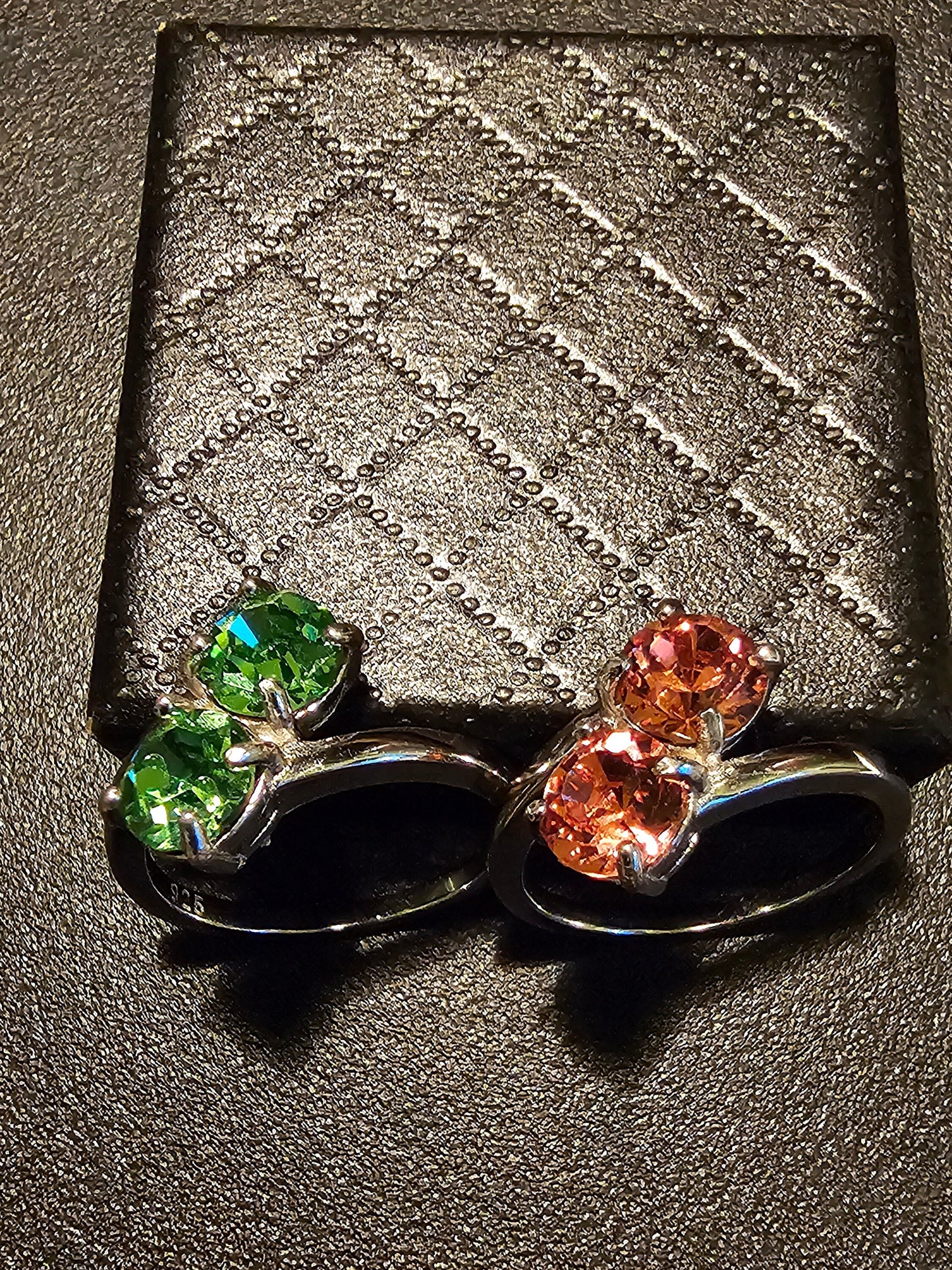 Uranium Glass Round cut Ring size 7 in Sterling Silver with 2 vintage 6mm Uranium glass stones that glows under black / UV light