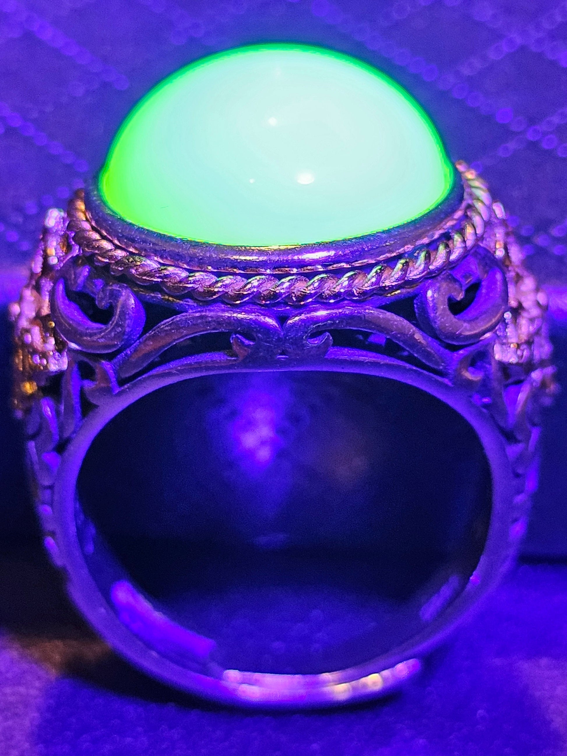 Uranium Glass Men's Ring Adjustable with 15 mm vintage Uranium glass Round cut Cabochon opal colored stone that glows under black / UV light