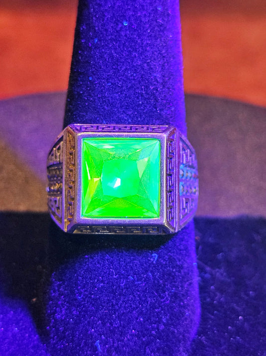 Uranium Glass Men's Ring new Sterling Silver Adjustable with 10x10 mm vintage Uranium glass Square cut stone glows under black / UV light