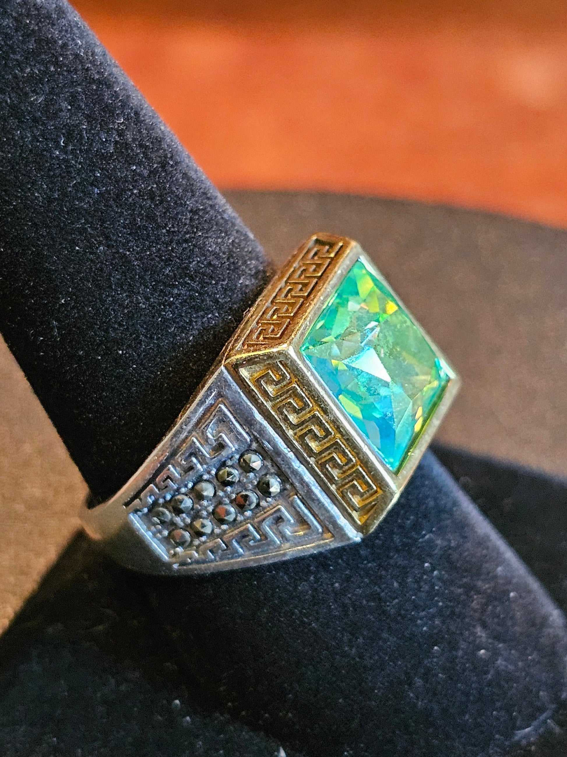 Uranium Glass Men's Ring new Sterling Silver Adjustable with 10x10 mm vintage Uranium glass Square cut stone glows under black / UV light