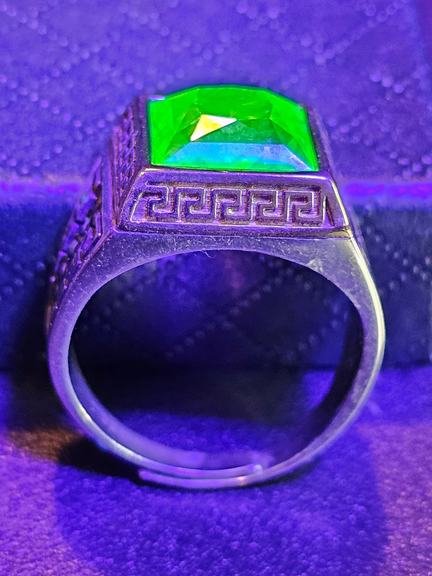 Uranium Glass Men's Ring new Sterling Silver Adjustable with 10x10 mm vintage Uranium glass Square cut stone glows under black / UV light