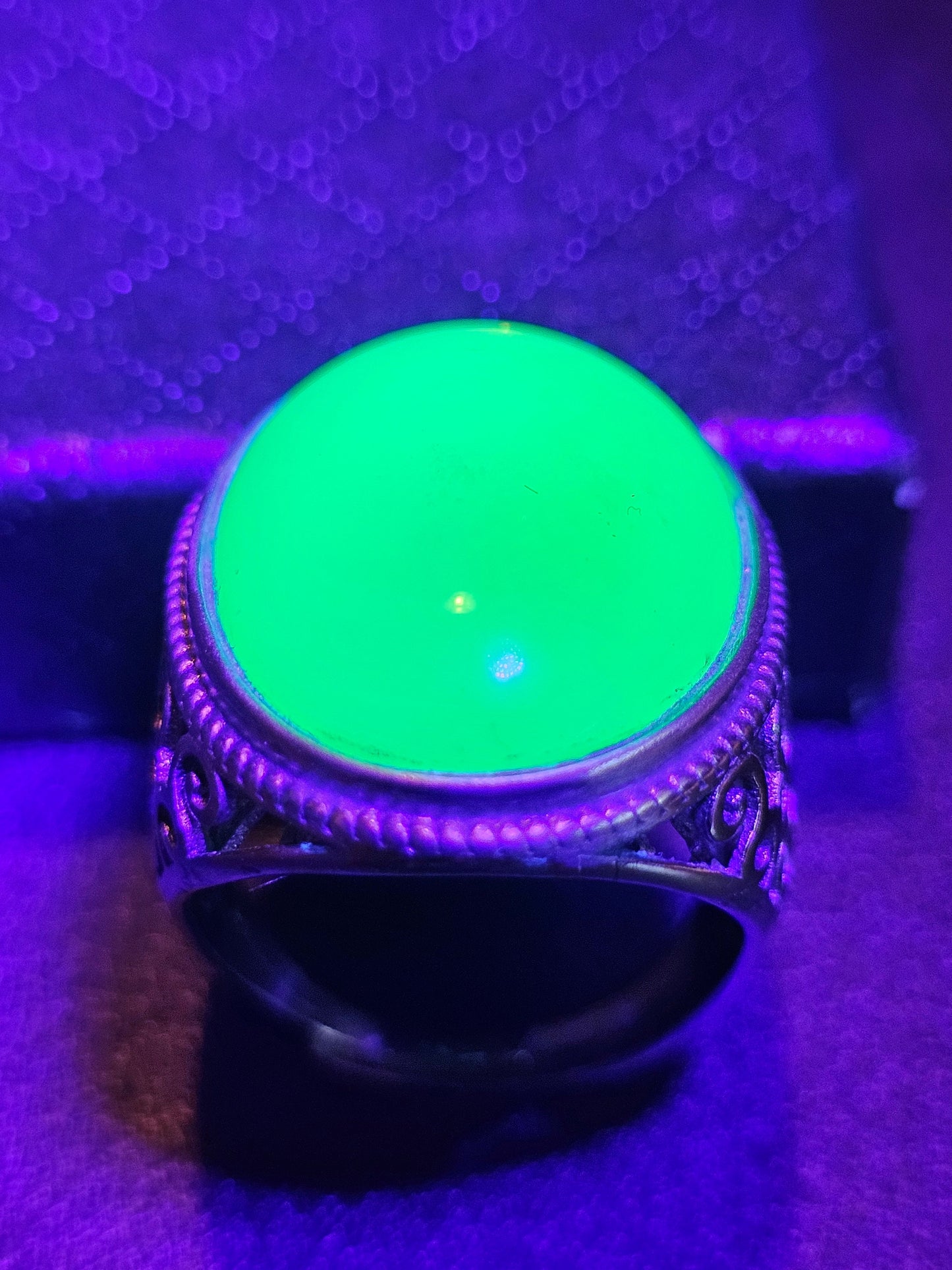 Uranium Glass Men's Ring Adjustable with 25x18mm vintage Uranium glass Cabochon cut Opal/Green colored stone that glows under black/UV light