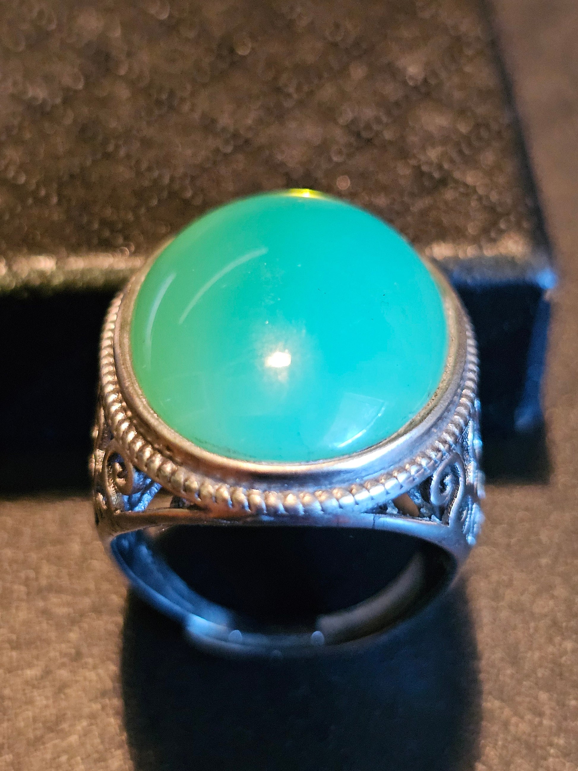 Uranium Glass Men's Ring Adjustable with 25x18 mm vintage Uranium glass Cabochon cut opal colored stone that glows under black / UV light