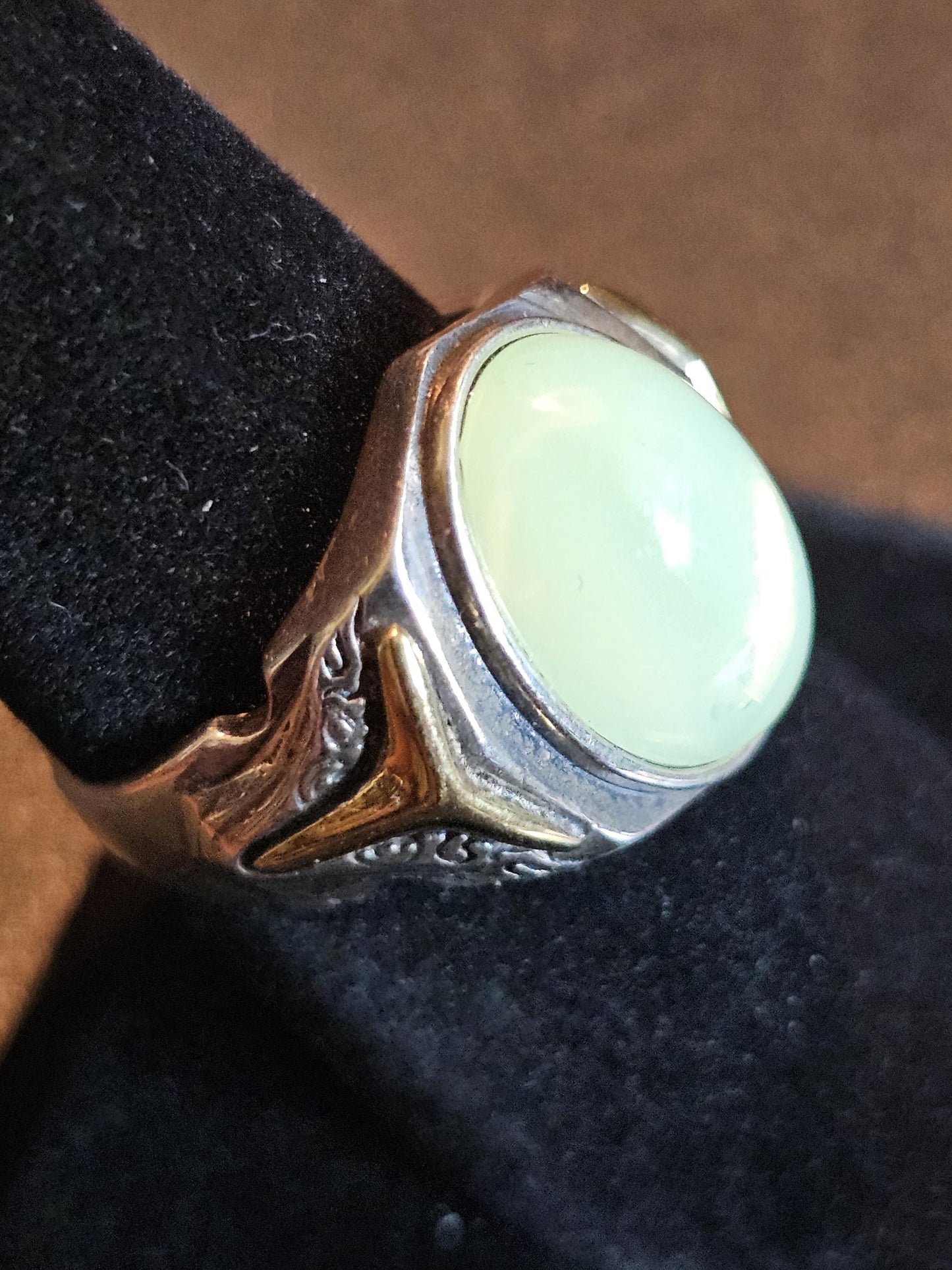 Uranium Glass Men's Ring Adjustable with 14x10 mm vintage Uranium glass Cabochon cut opal colored stone that glows under black / UV light