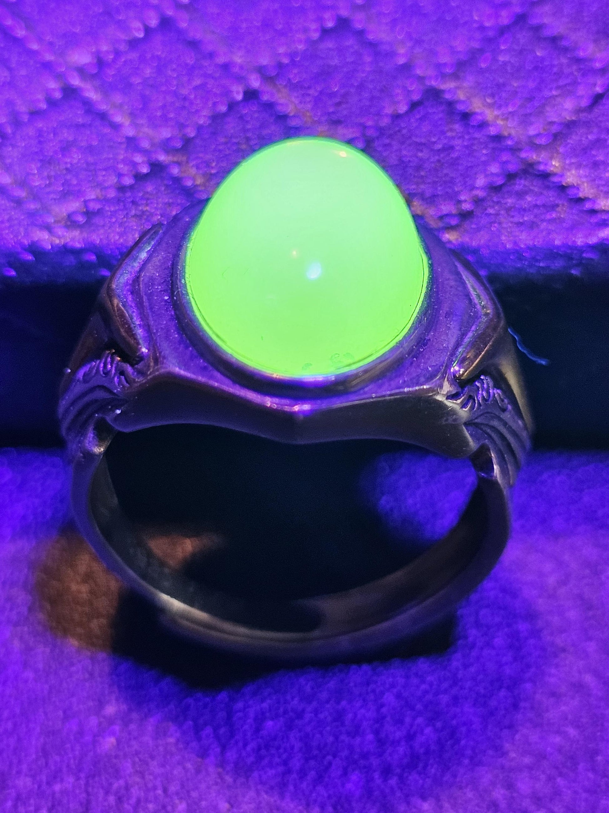 Uranium Glass Men's Ring Adjustable with 14x10 mm vintage Uranium glass Cabochon cut opal colored stone that glows under black / UV light