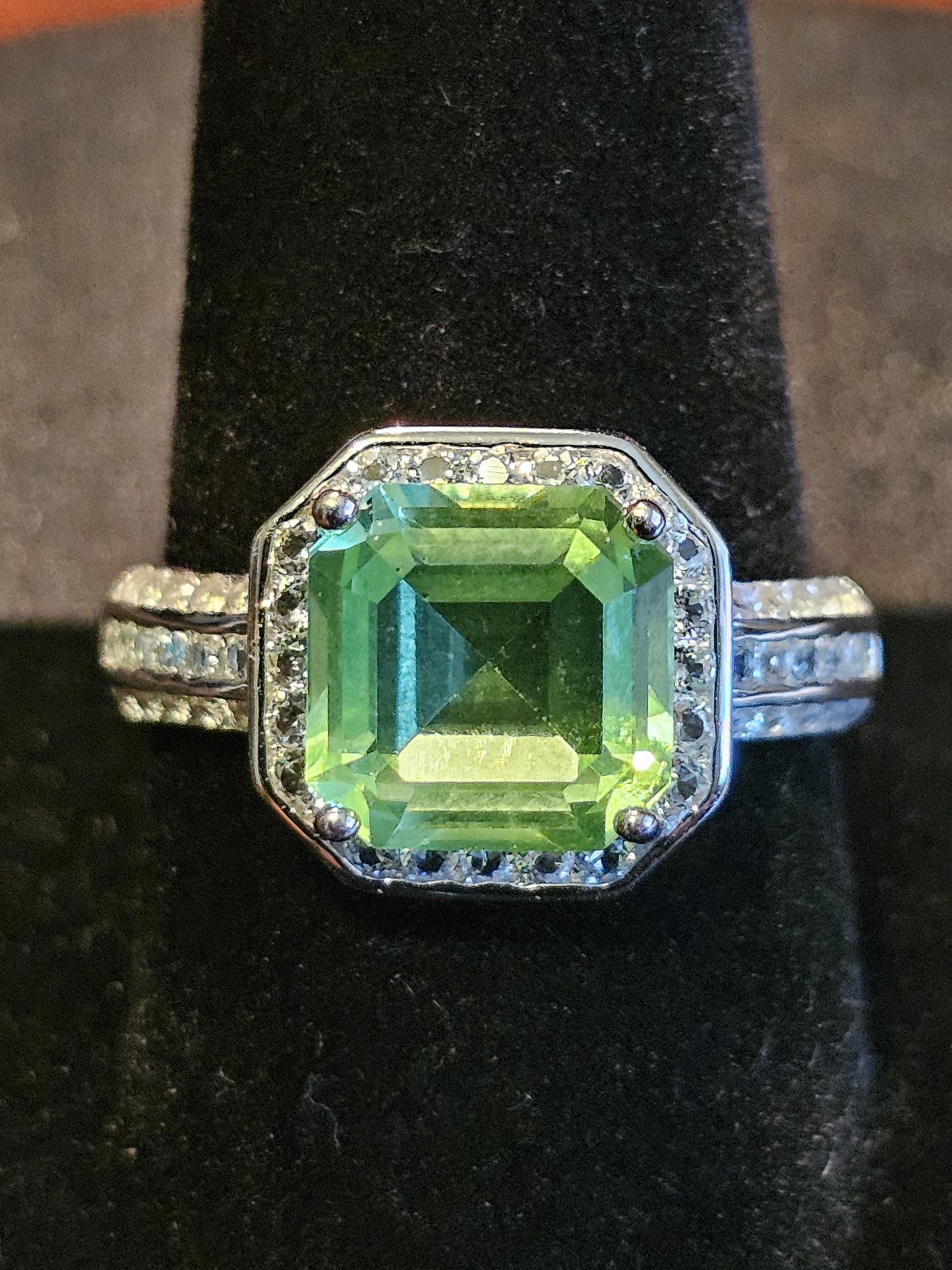 Uranium Glass Asscher cut Ring size 9.5 new Sterling Silver large vintage Uranium glass Square stone that glows under black / UV light