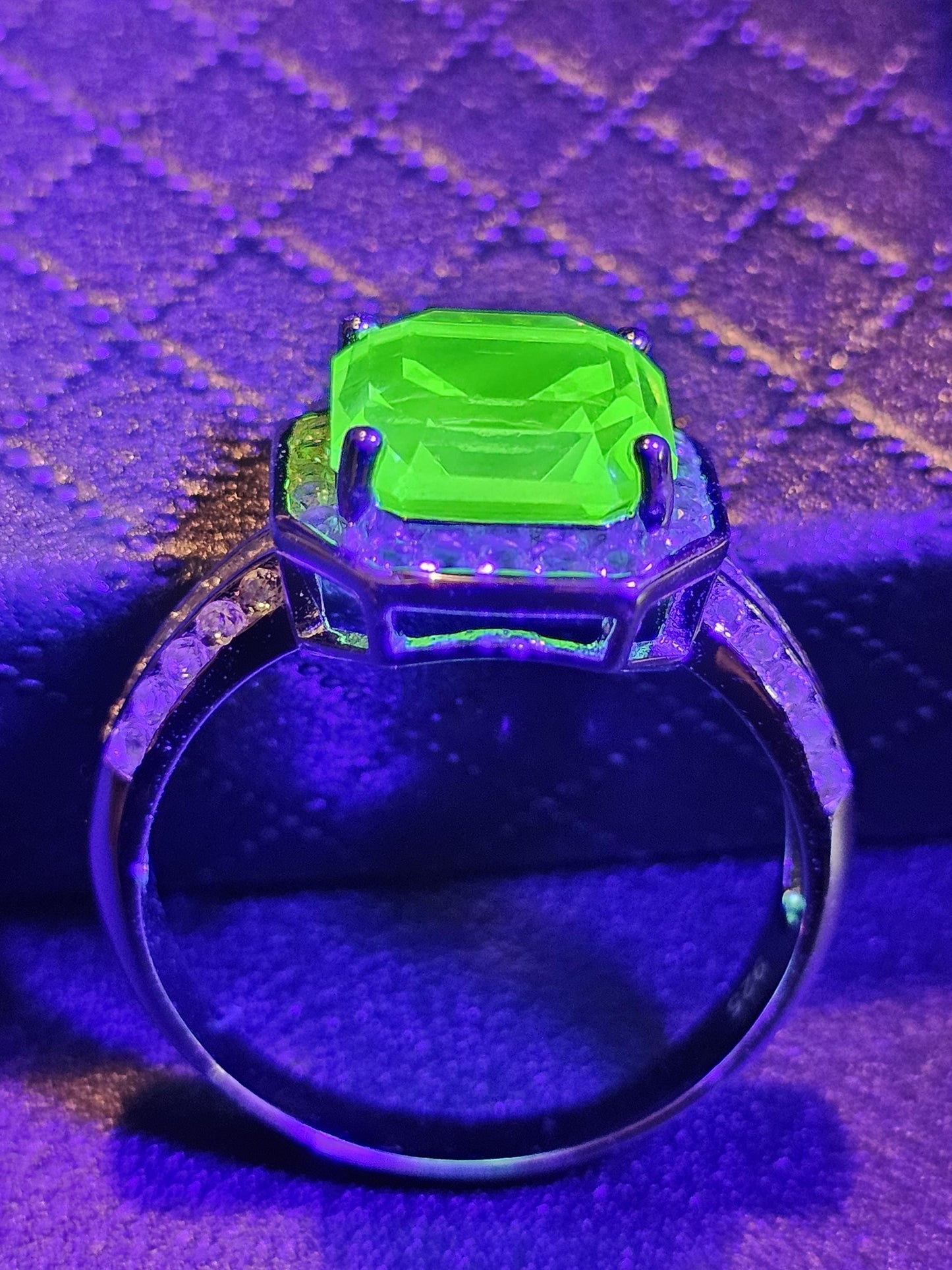 Uranium Glass Asscher cut Ring size 9.5 new Sterling Silver large vintage Uranium glass Square stone that glows under black / UV light