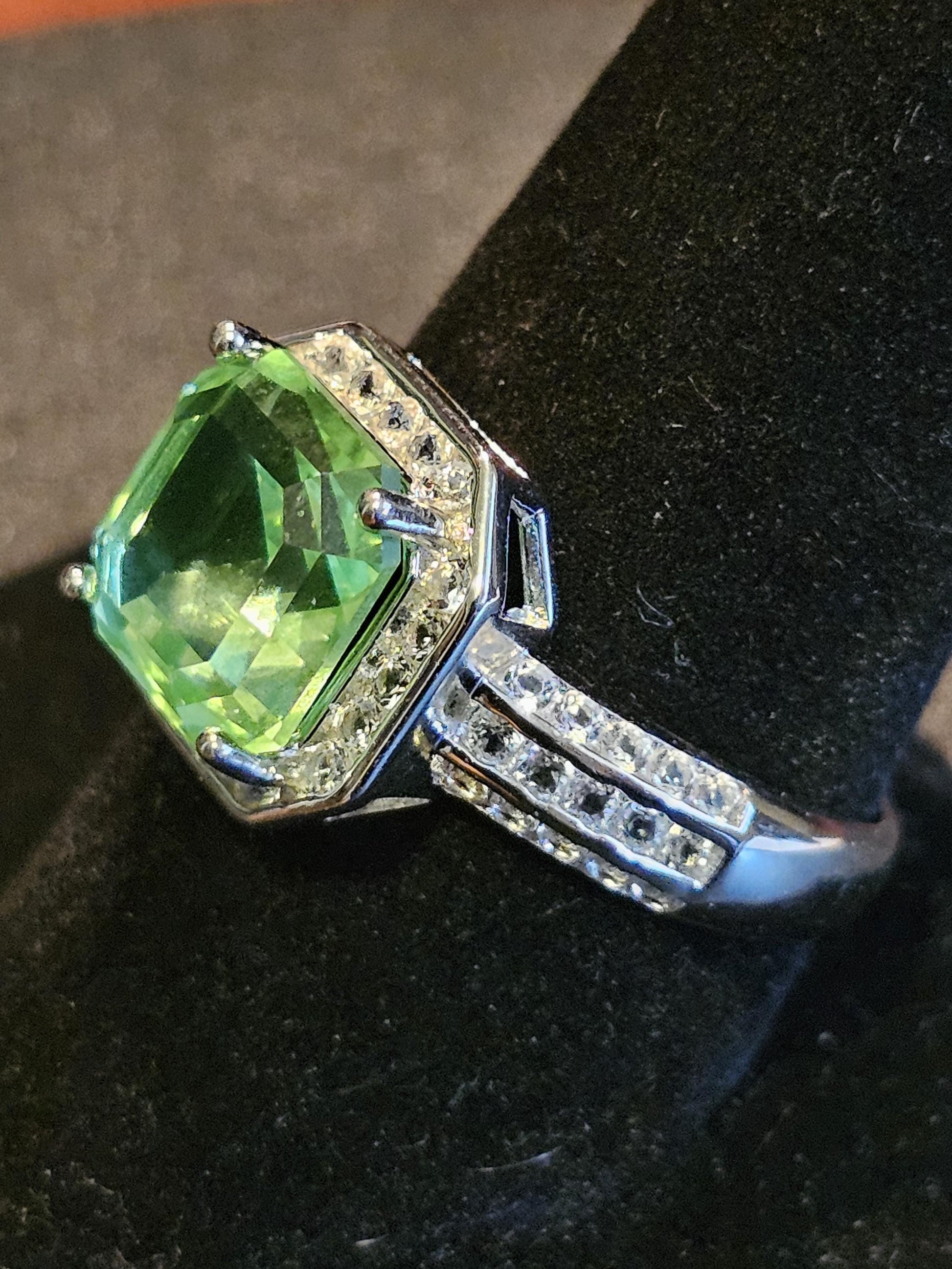 Uranium Glass Asscher cut Ring size 9.5 new Sterling Silver large vintage Uranium glass Square stone that glows under black / UV light