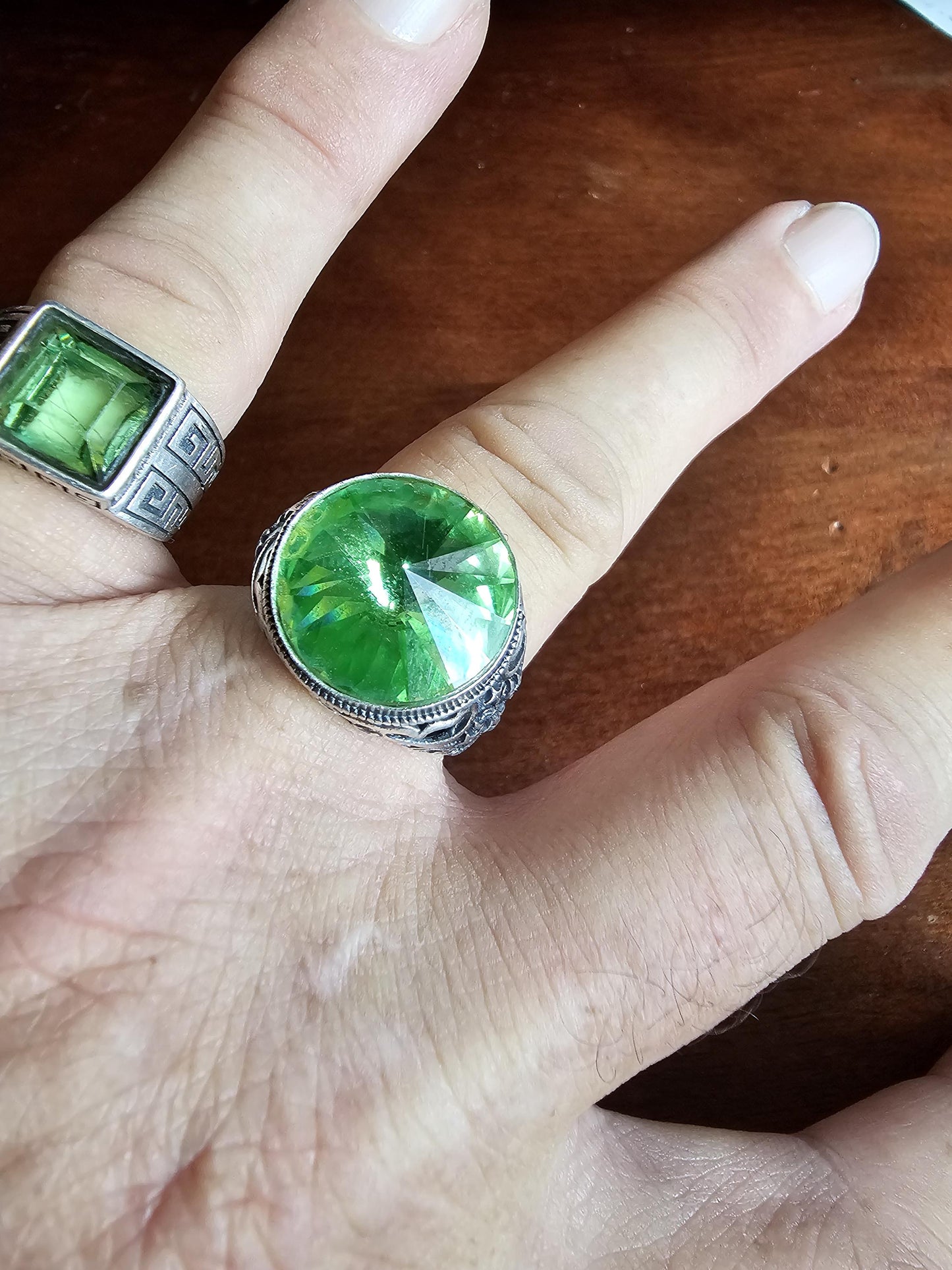 Uranium Glass Men Ring Adjustable with a large 18 mm vintage Uranium glass Rivolis style Round cut stone that glows under black/UV light