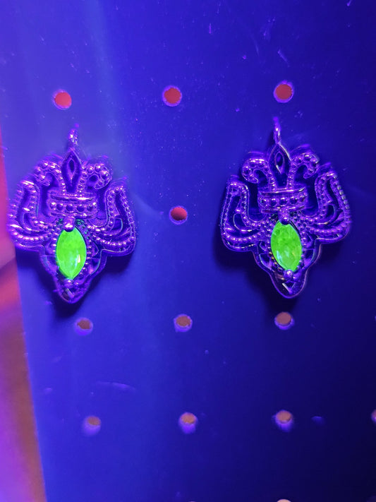 Uranium Glass Earrings in new Sterling Silver Fleur-De-Lis design with Vintage Uranium Glass stones that glow under black/UV light