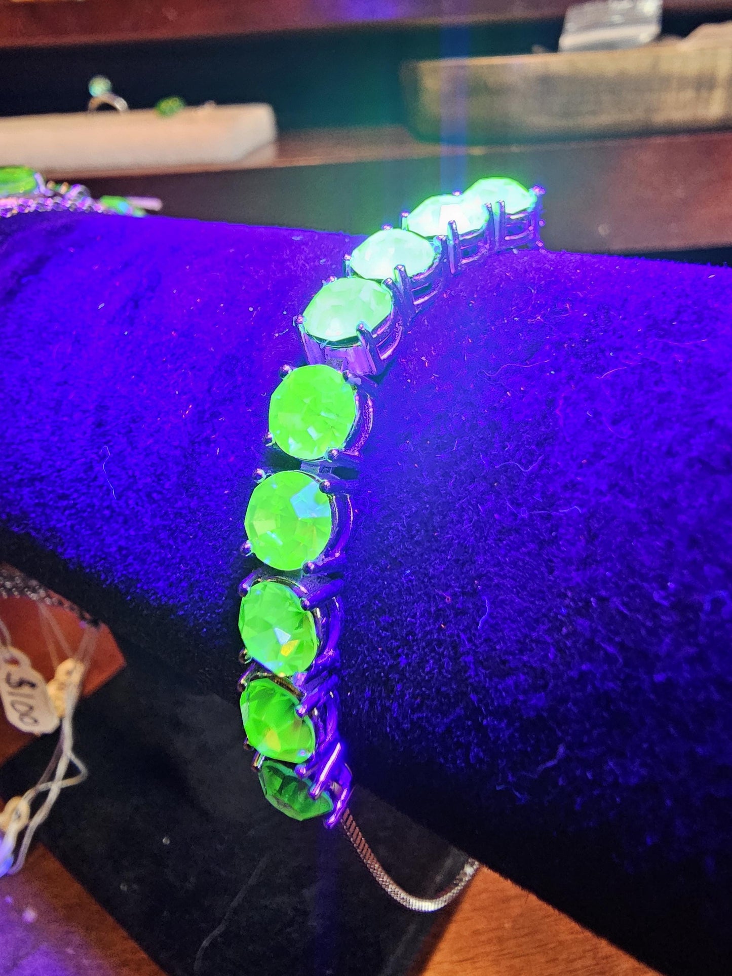 Uranium Glass Bracelet new Sterling Silver with 9 vintage Uranium glass Round cut stones in 6 mm that glow under black / UV light.