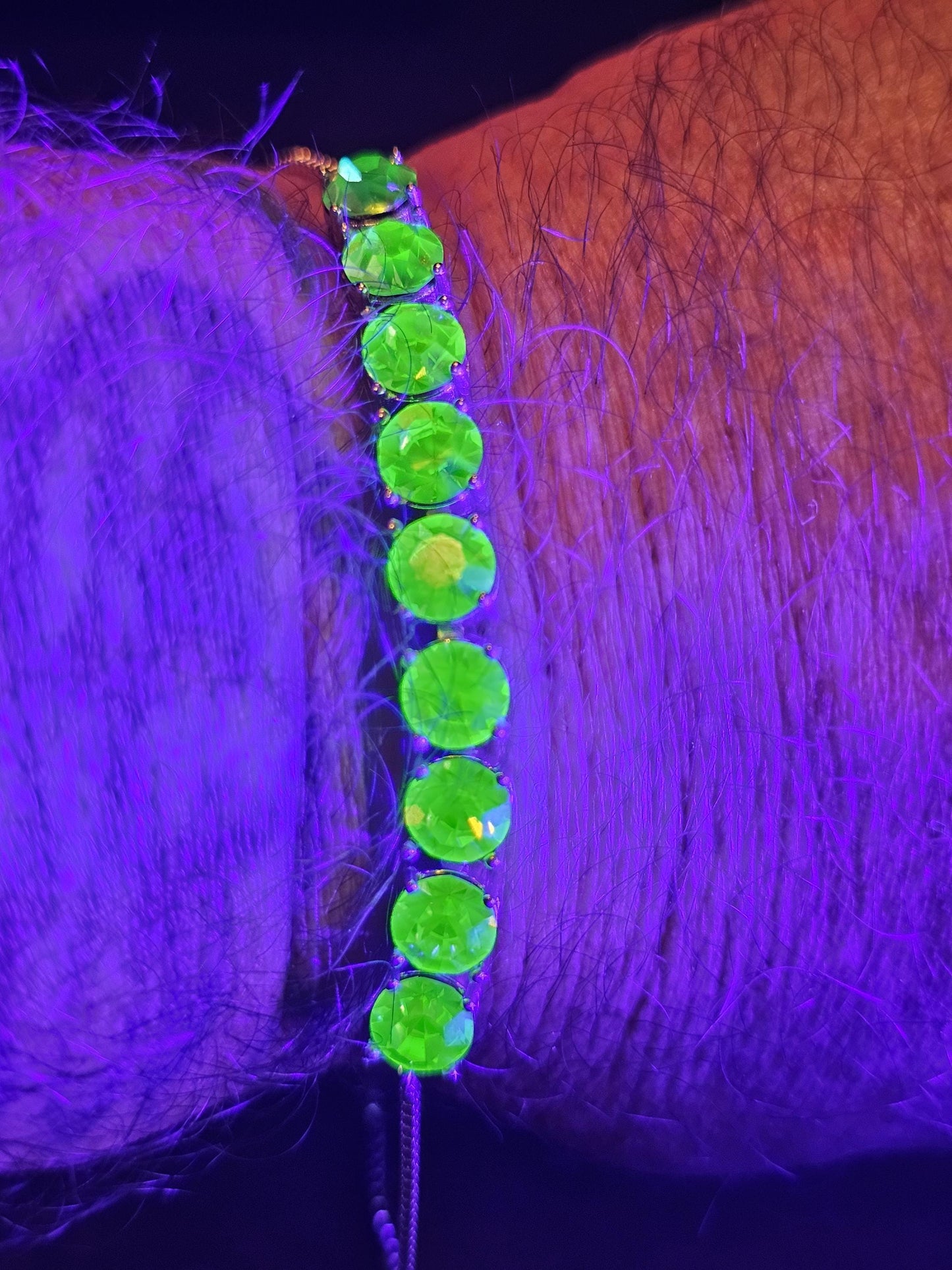 Uranium Glass Bracelet new Sterling Silver with 9 vintage Uranium glass Round cut stones in 6 mm that glow under black / UV light.