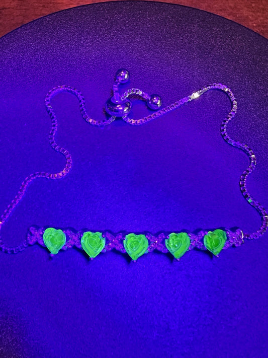 Uranium Glass Bracelet new Sterling Silver with 5 vintage Uranium glass Heart cut 5x5.5 mm stones that glow under black / UV light