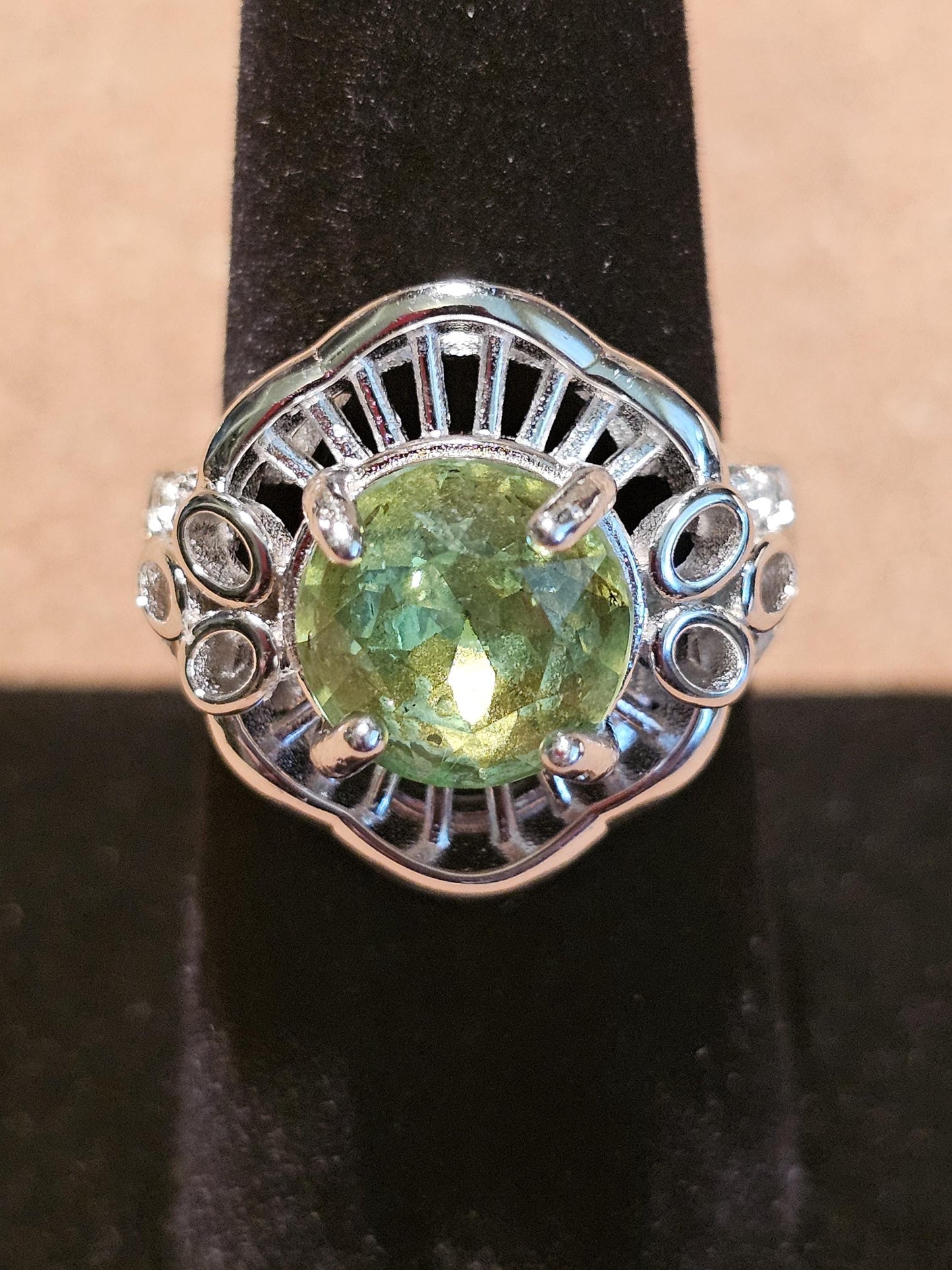 Uranium Glass Round cut Ring in size 7. New Vintage style Sterling Silver with a vintage Uranium glass stone that glows under black/UV light