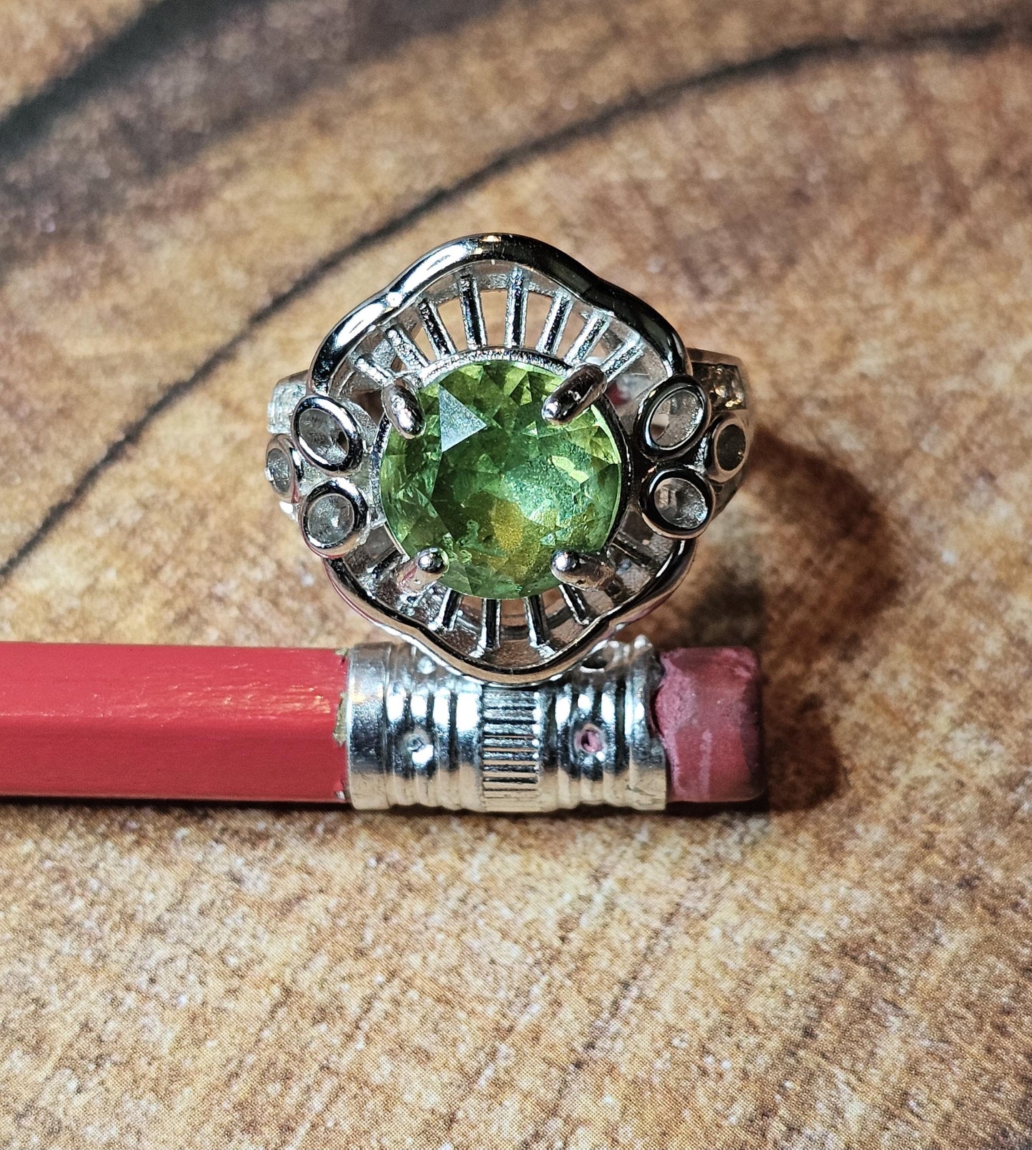 Uranium Glass Round cut Ring in size 7. New Vintage style Sterling Silver with a vintage Uranium glass stone that glows under black/UV light