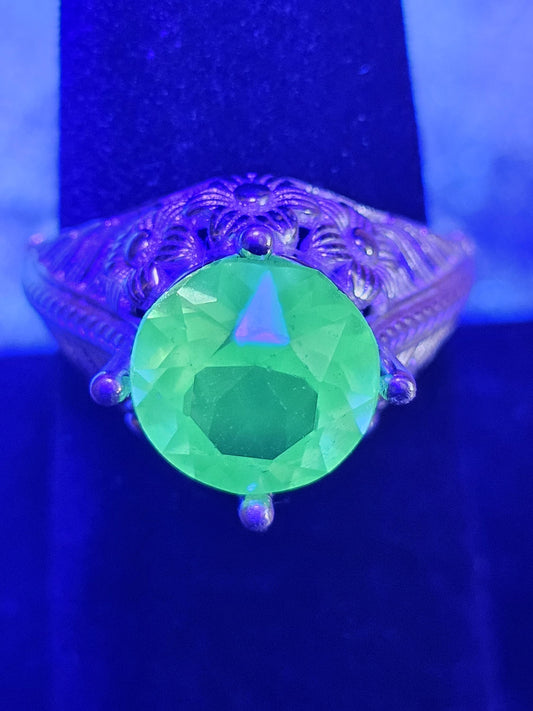 Uranium Glass Round cut Ring in size 7. Vintage style new Sterling Silver with a vintage Uranium glass stone that glows under black/UV light