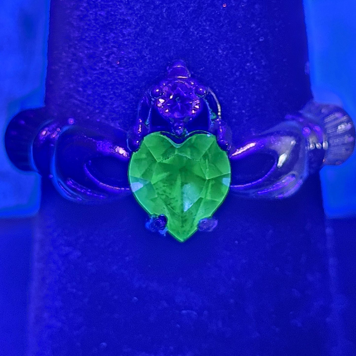Uranium Glass Heart cut Claddagh Ring in size 10 new Sterling Silver with a vintage 6mm Uranium glass stone that glows under black/UV light