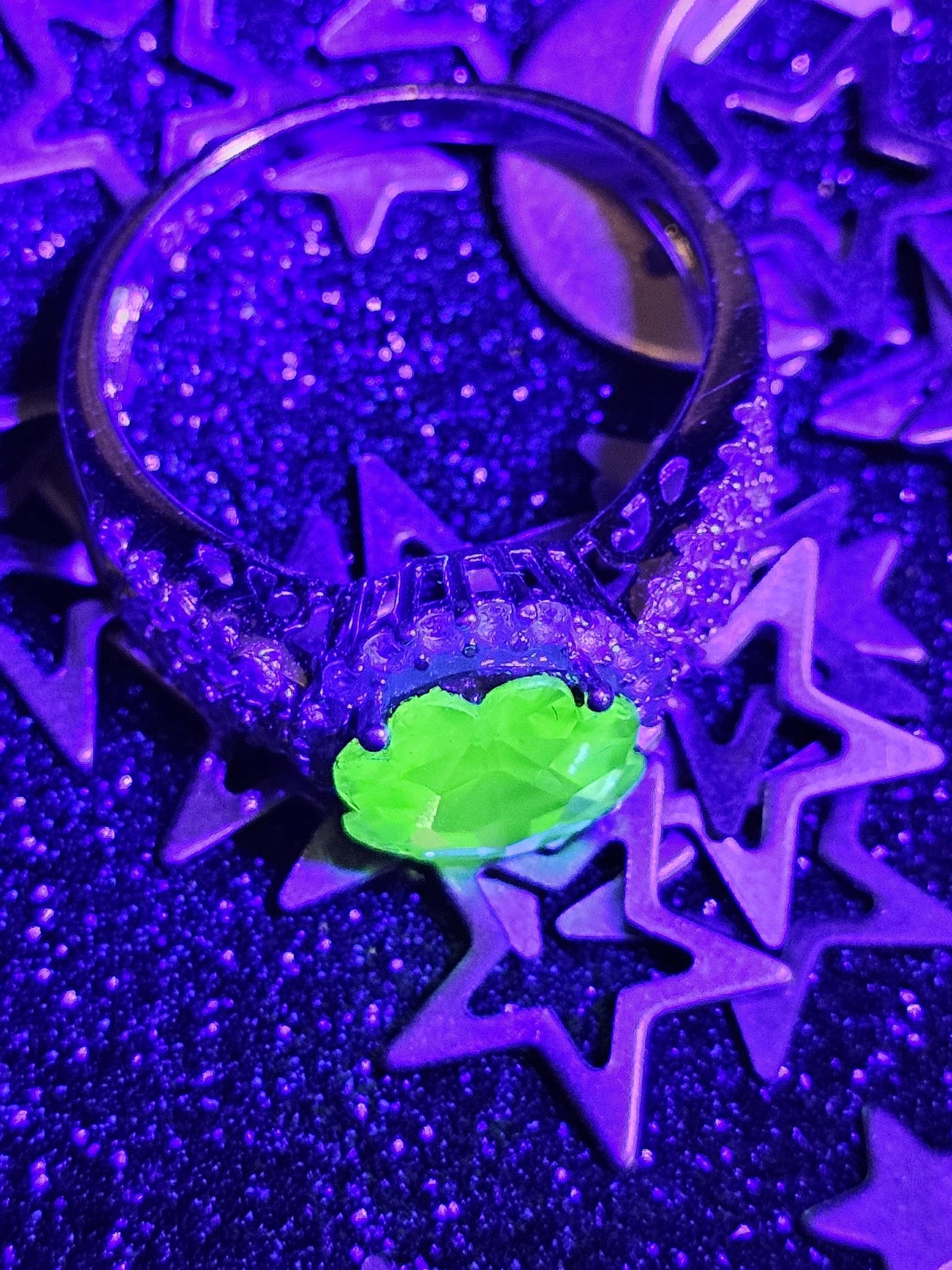 Uranium Glass Margarita cut Ring new Sterling Silver in size 9.5 with a vintage 9 mm Uranium glass stone that glows under black / UV light