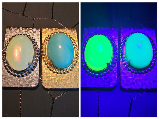 Uranium Glass Money Clip Gold or Silver 25x18 mm Oval cut Round top Cabochon cut vintage Uranium Glass stone that glows under black/UV light