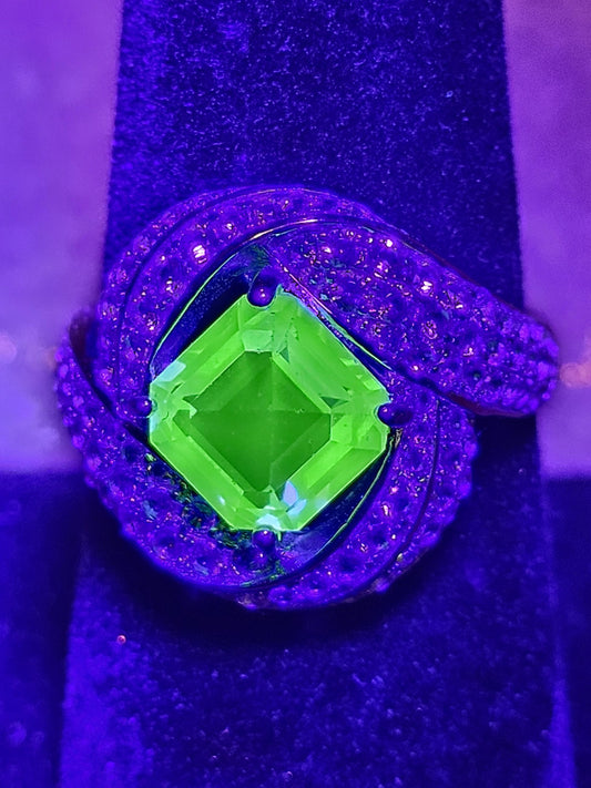 Uranium Glass Asscher cut Ring size 7.5 new Sterling Silver large vintage Uranium glass Square stone that glows under black / UV light