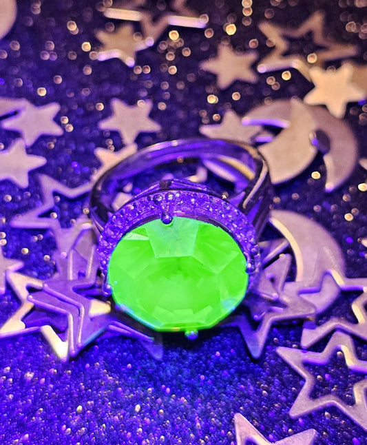 Uranium Glass Round cut Ring size 7, Halo style new Sterling Silver with a large vintage Uranium glass stone that glows under black/UV light