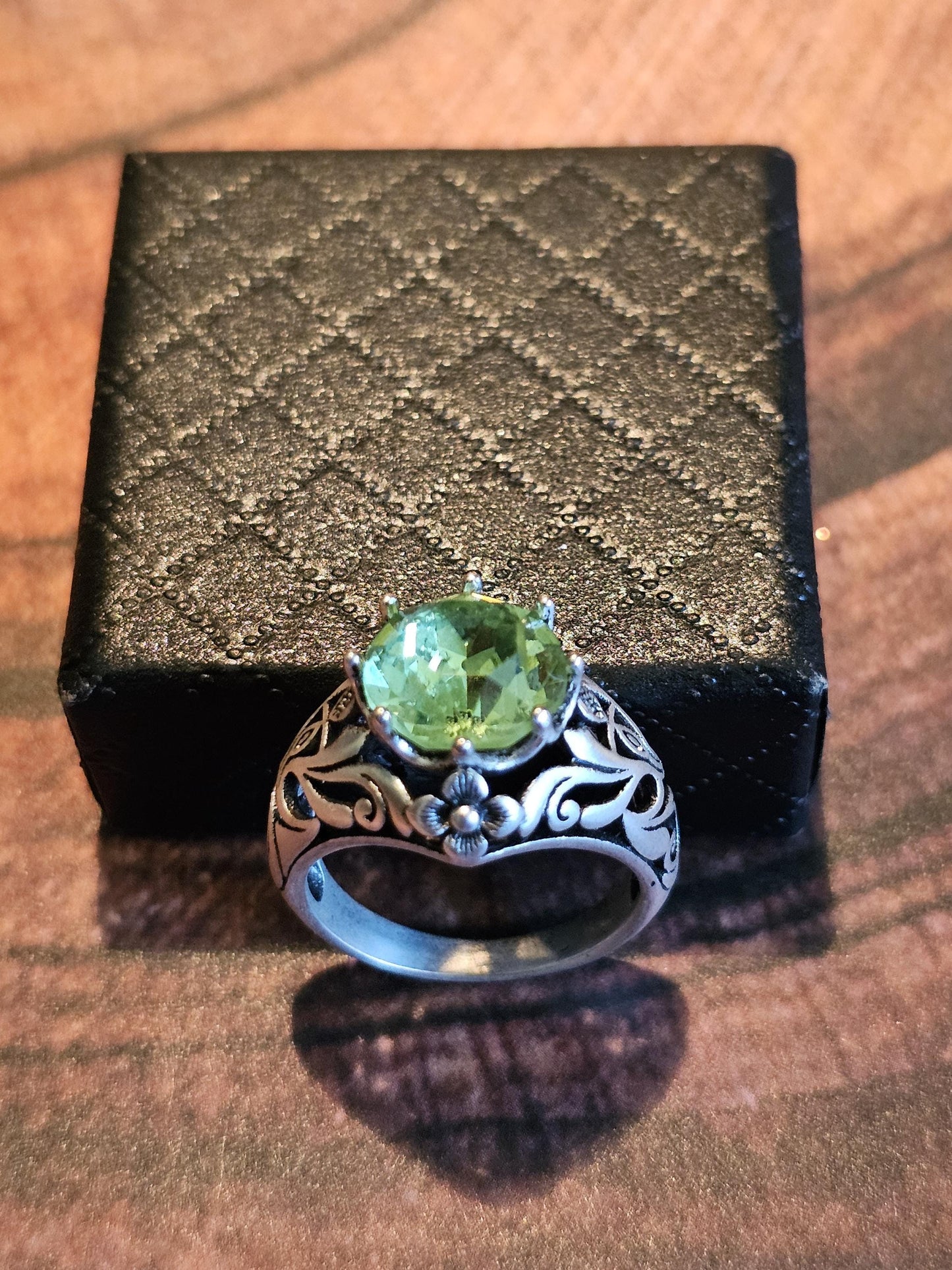 Uranium Glass Round cut Ring size 7. Antique style new Sterling Silver with a vintage Uranium glass stone that glows under black/UV light