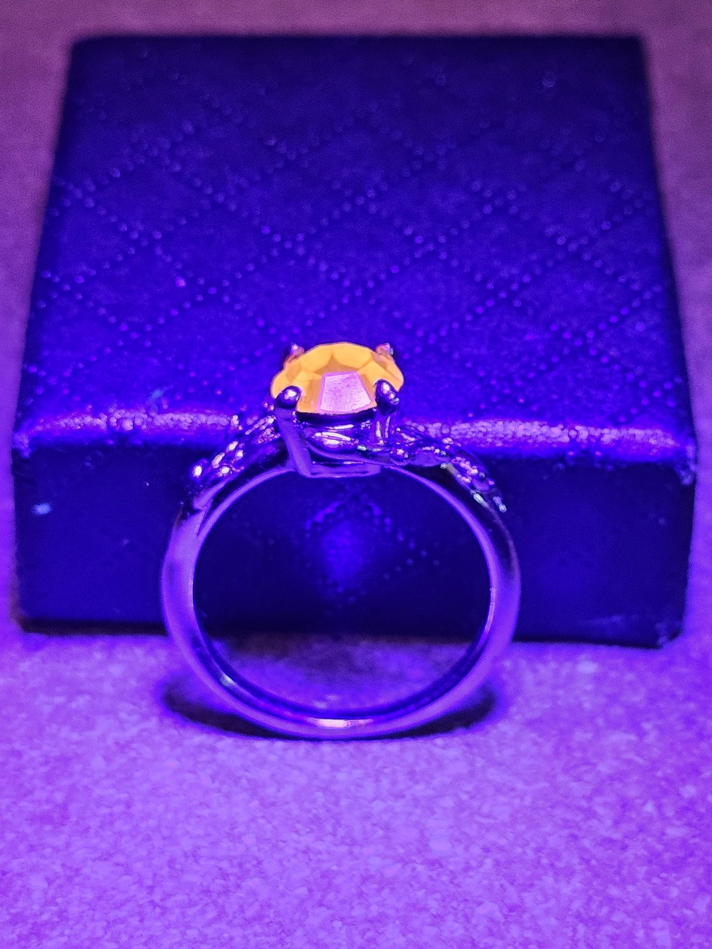 Cadmium Glass Round cut Ring size 7 new Silver plated ring with vintage 7 mm Cadmium glass stone that glows under black / UV light