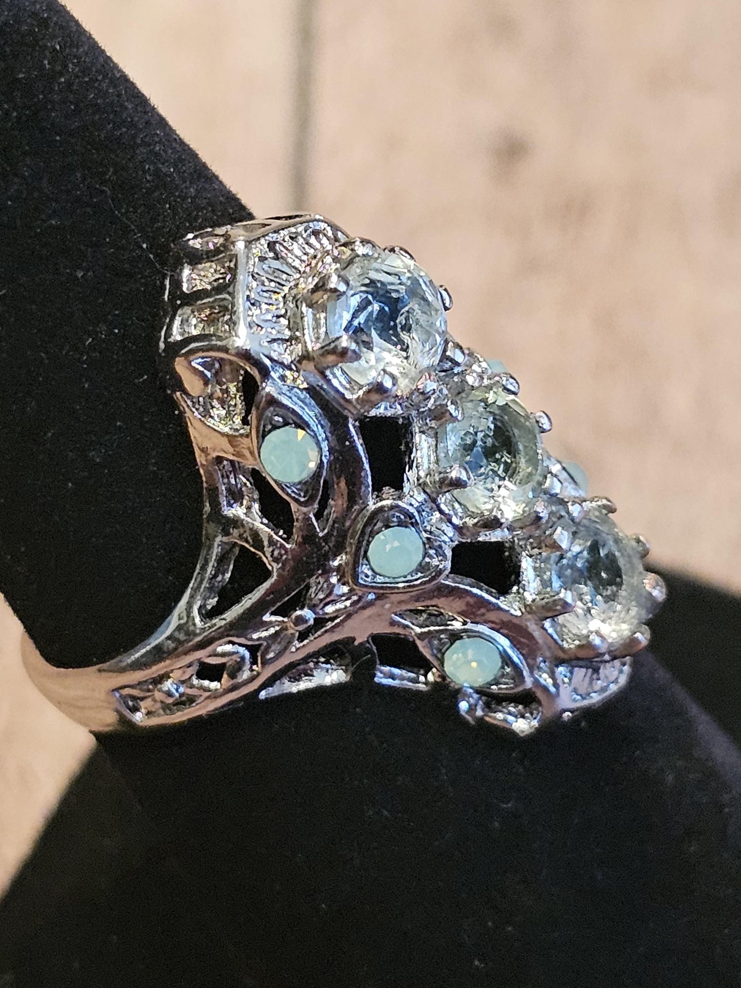 Uranium Glass Round cut Ring Shield style new Sterling Silver with three 5 mm vintage Uranium glass stones that glow under black / UV light