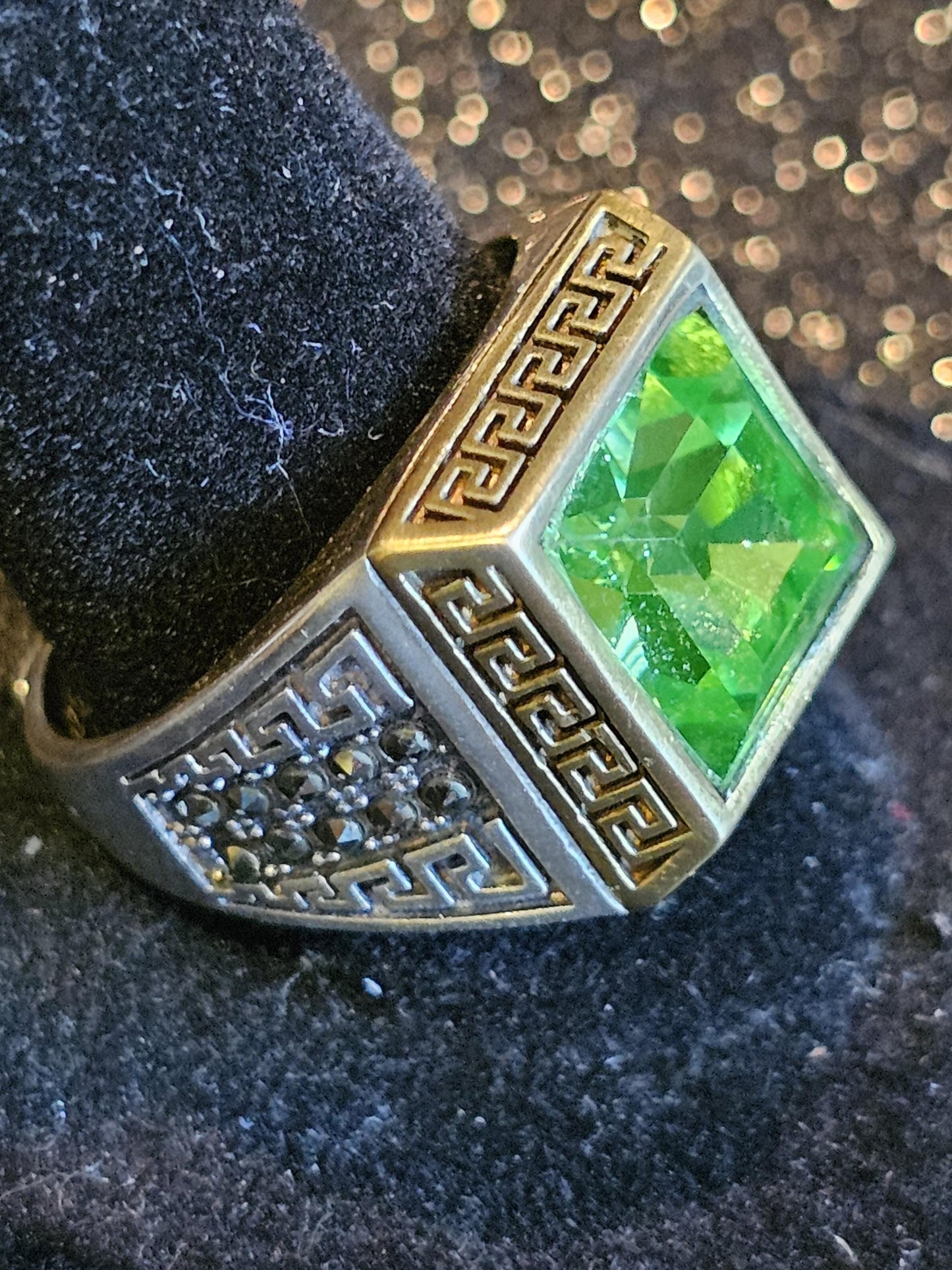 Uranium Glass Men's Ring READ DESCRIPTION new Sterling Silver Adjustable with 10x10 mm vintage Uranium glass glows under black / UV light