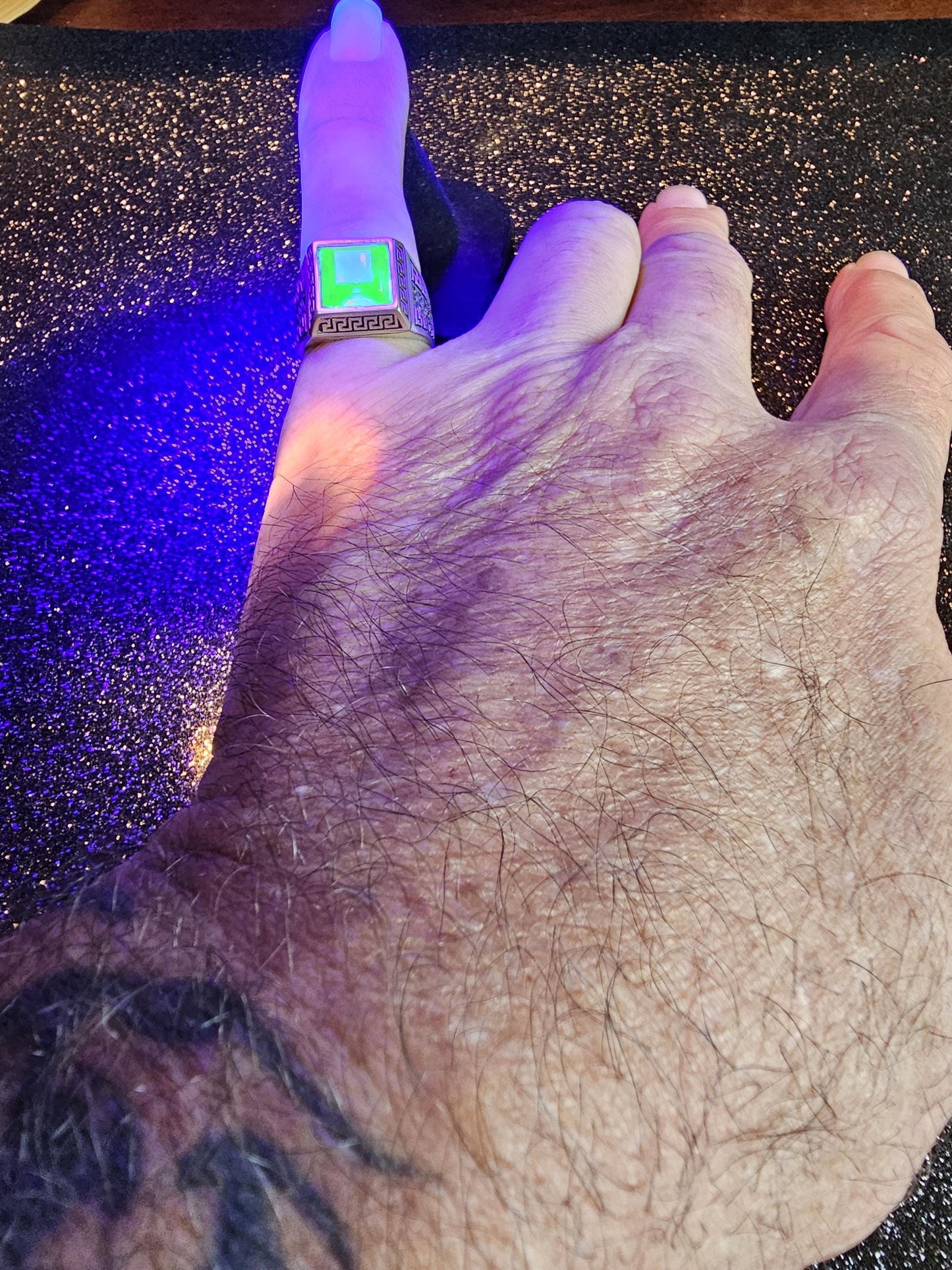 Uranium Glass Men's Ring READ DESCRIPTION new Sterling Silver Adjustable with 10x10 mm vintage Uranium glass glows under black / UV light