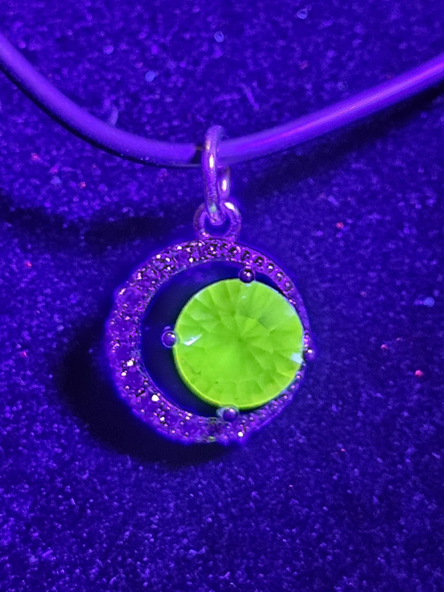 Uranium Glass Pendant vintage Pink 6 mm Round cut Uranium Glass stone in new Sterling Silver setting that glows under black / UV light