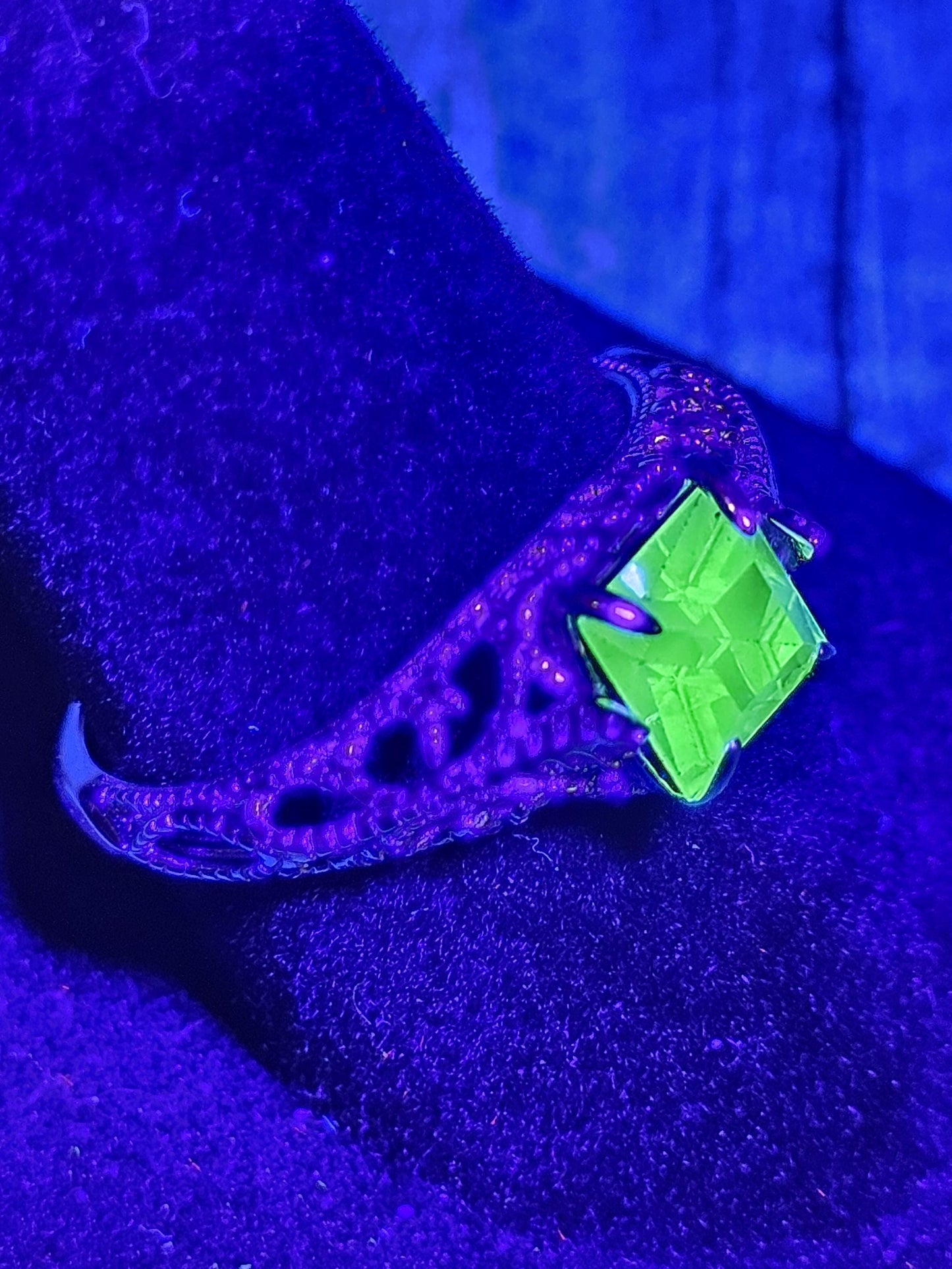 Uranium Glass Princess cut Art Deco Ring size 4 to 10.5 in new Sterling Silver with Uranium glass stone that glows under black / UV light