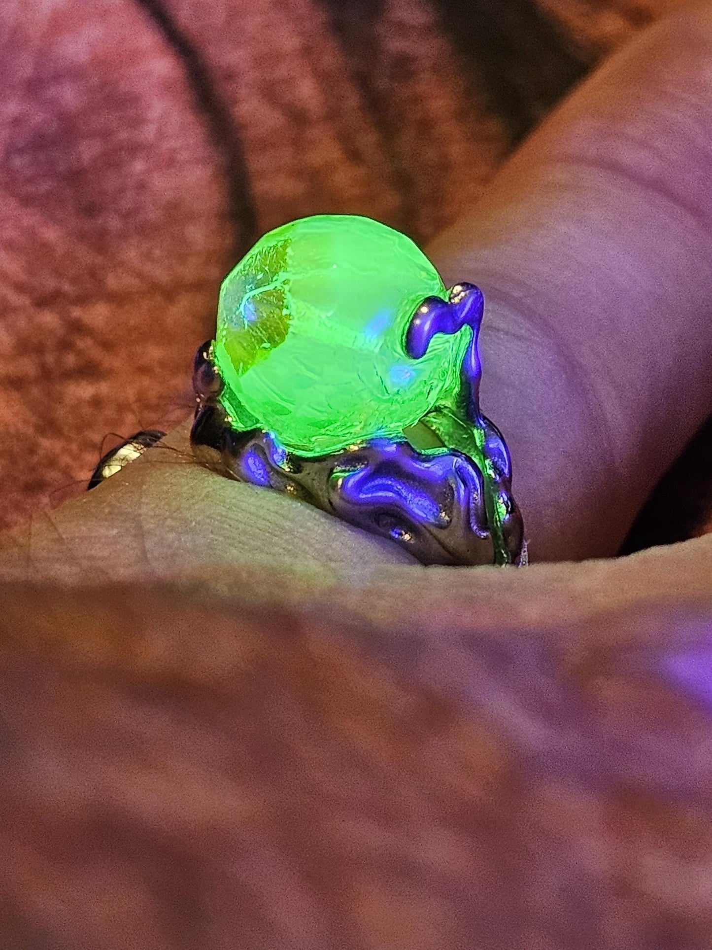 Uranium Glass Adjustable Ring new Sterling Silver Round cut 5 mm opal colored vintage Uranium glass stones glows under black / UV light