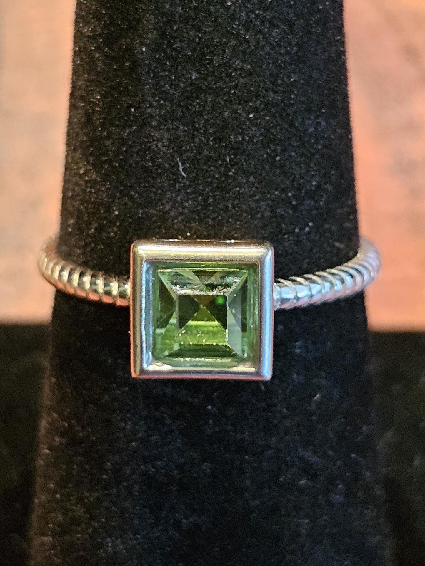 Uranium Glass Princess cut Ring size 7 new Sterling Silver with a vintage 6mm Uranium glass Square cut stone that glows under black/UV light