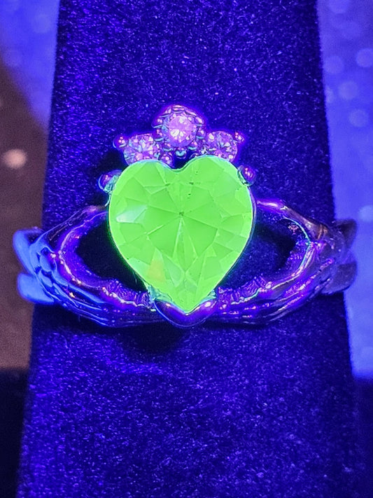 Uranium Glass Heart cut Claddagh Ring in size 7 new Silver plated with a vintage Uranium glass stone that glows under black/UV light