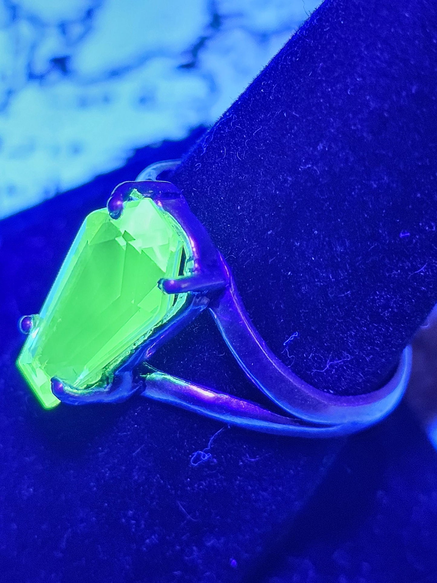 Uranium Glass Coffin cut Split Shank Ring size 4 through 10.5 in Sterling Silver with Uranium glass stone that glows under black / UV light