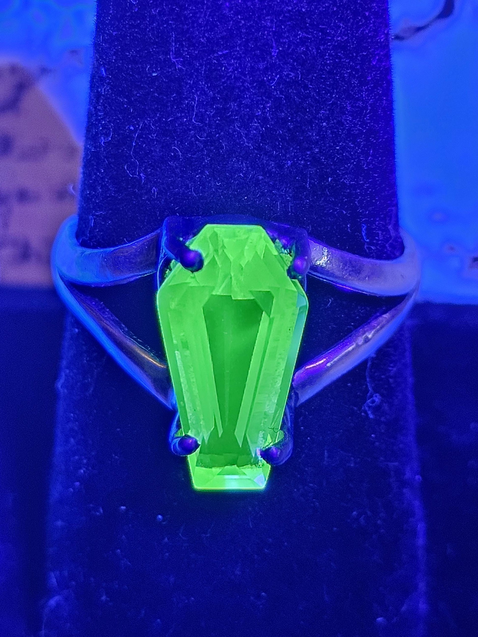 Uranium Glass Coffin cut Split Shank Ring size 4 through 10.5 in Sterling Silver with Uranium glass stone that glows under black / UV light