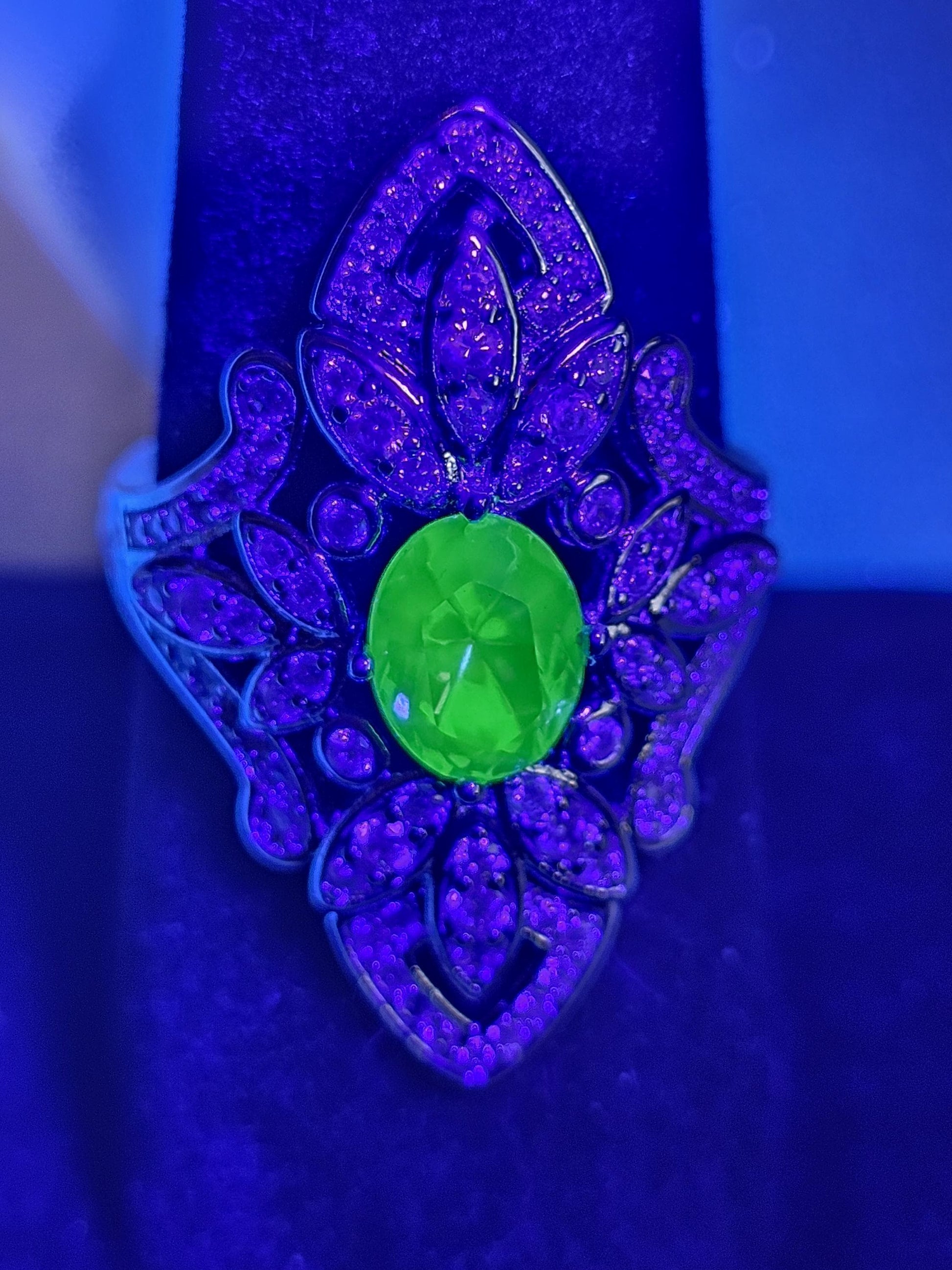 Uranium Glass Oval cut Ring, Shield style, 6 to 10 in new Sterling Silver with a vintage Uranium glass stone that glows under black/UV light