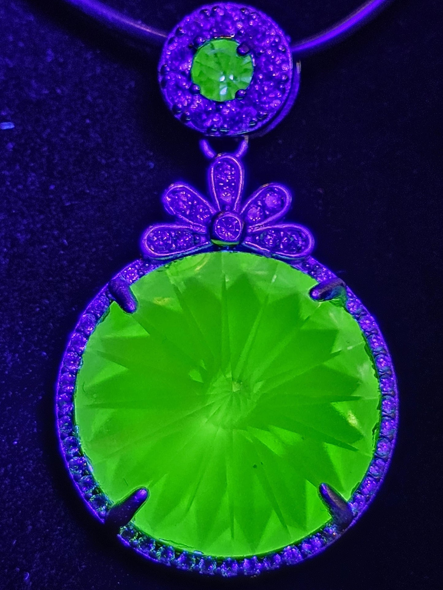 Uranium Glass Pendant new Sterling Silver with a vintage 18 mm Rivolis round cut Uranium Glass stone that glows under black / UV light