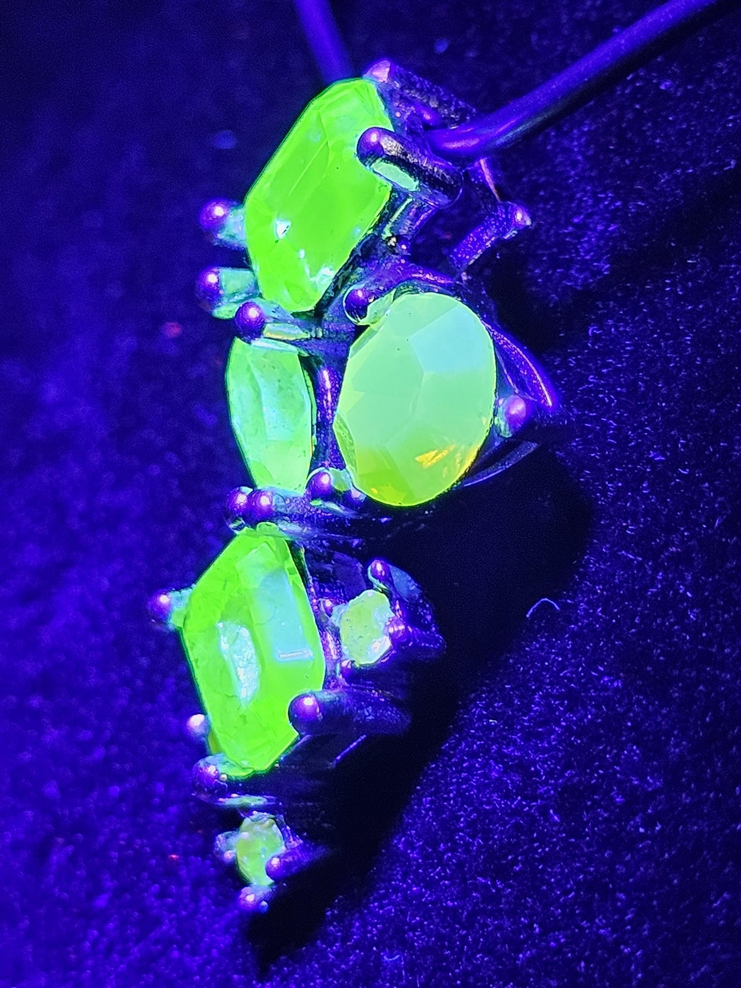 Uranium Glass Pendant in new Sterling Silver READ DESCRIPTION with multiple vintage Uranium glass stones that glows under black / UV light