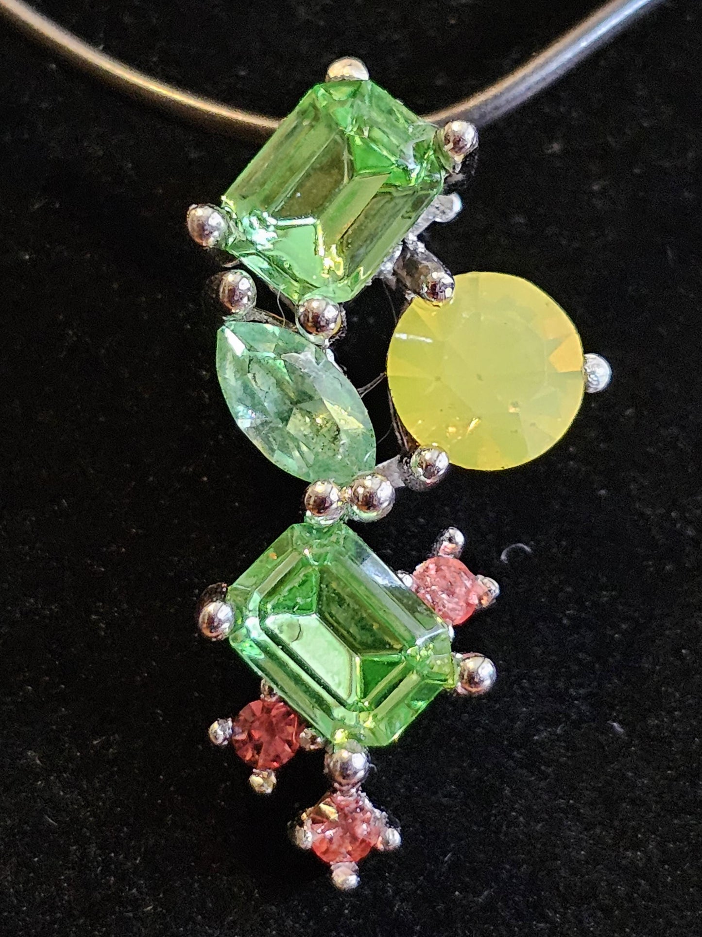Uranium Glass Pendant in new Sterling Silver READ DESCRIPTION with multiple vintage Uranium glass stones that glows under black / UV light