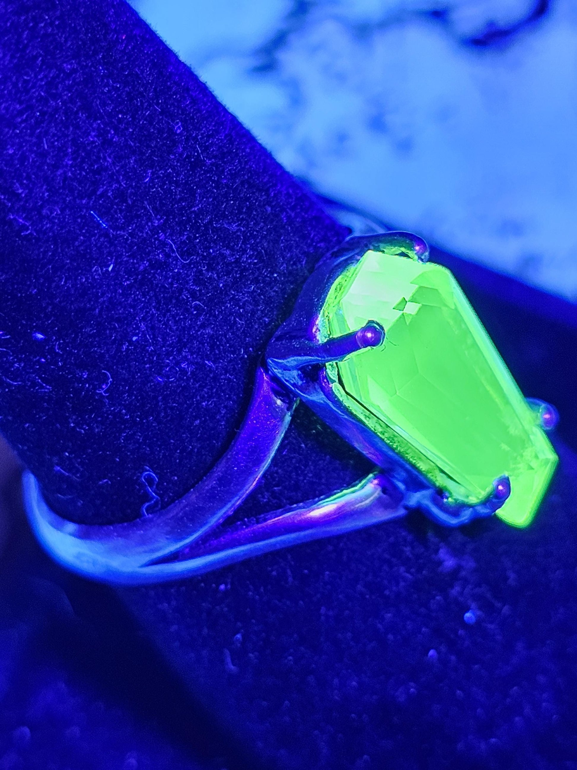 Uranium Glass Coffin cut Split Shank Ring size 4 through 10.5 in Sterling Silver with Uranium glass stone that glows under black / UV light