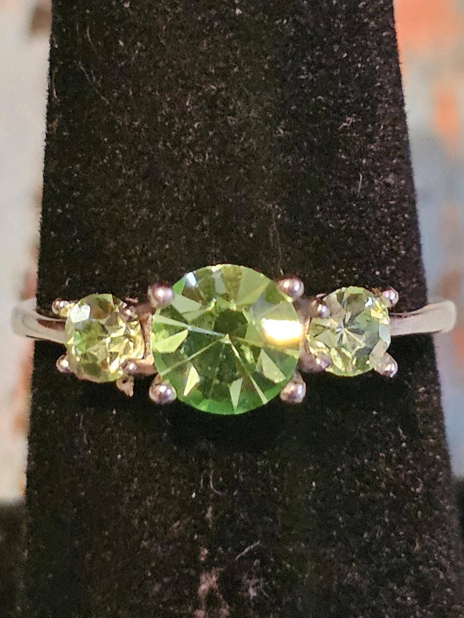 Uranium Glass Round cut Ring size 6, 7, 8, 9, or 10 new Sterling Silver with 3 vintage Uranium glass stones that glows under black/UV light